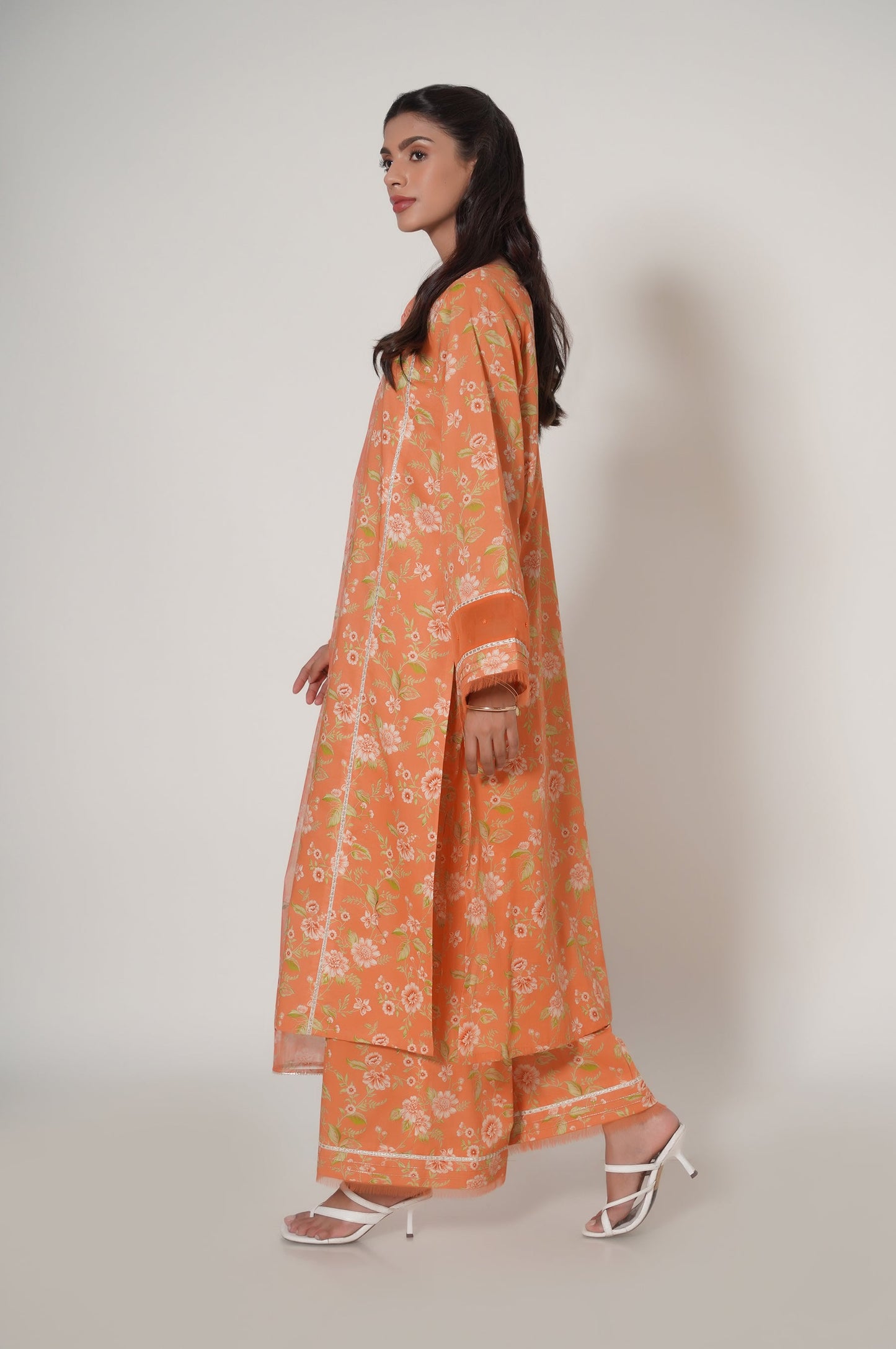 Unstitched 3 Piece Printed Cambric Suit