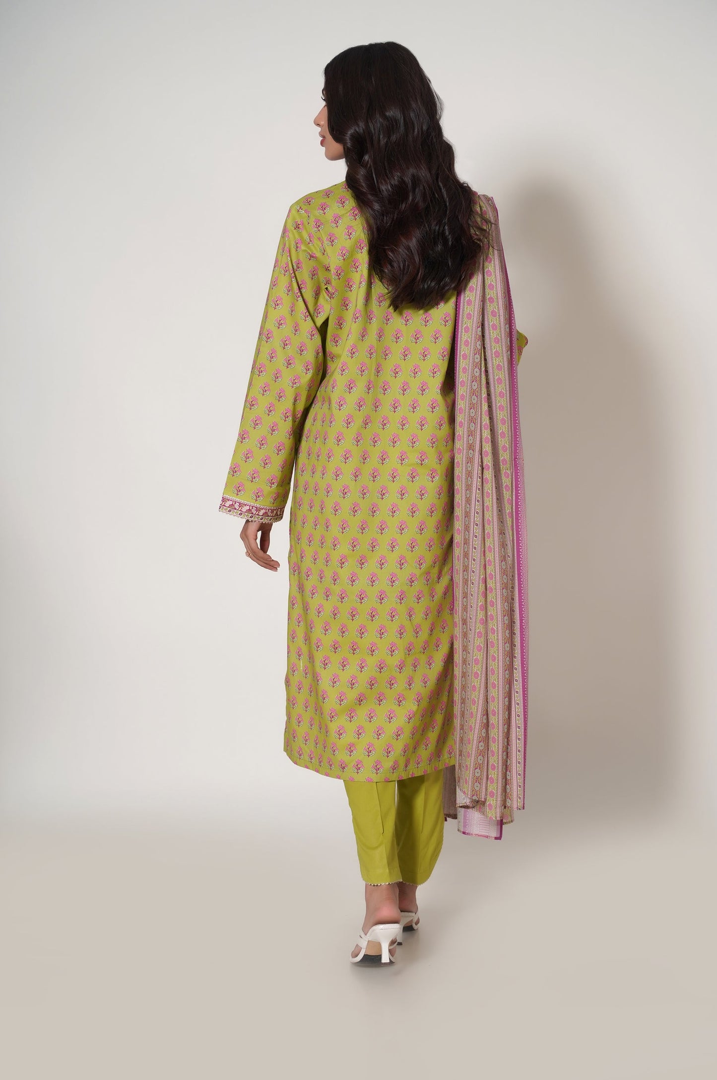 Unstitched 3 Piece Printed Cambric Suit