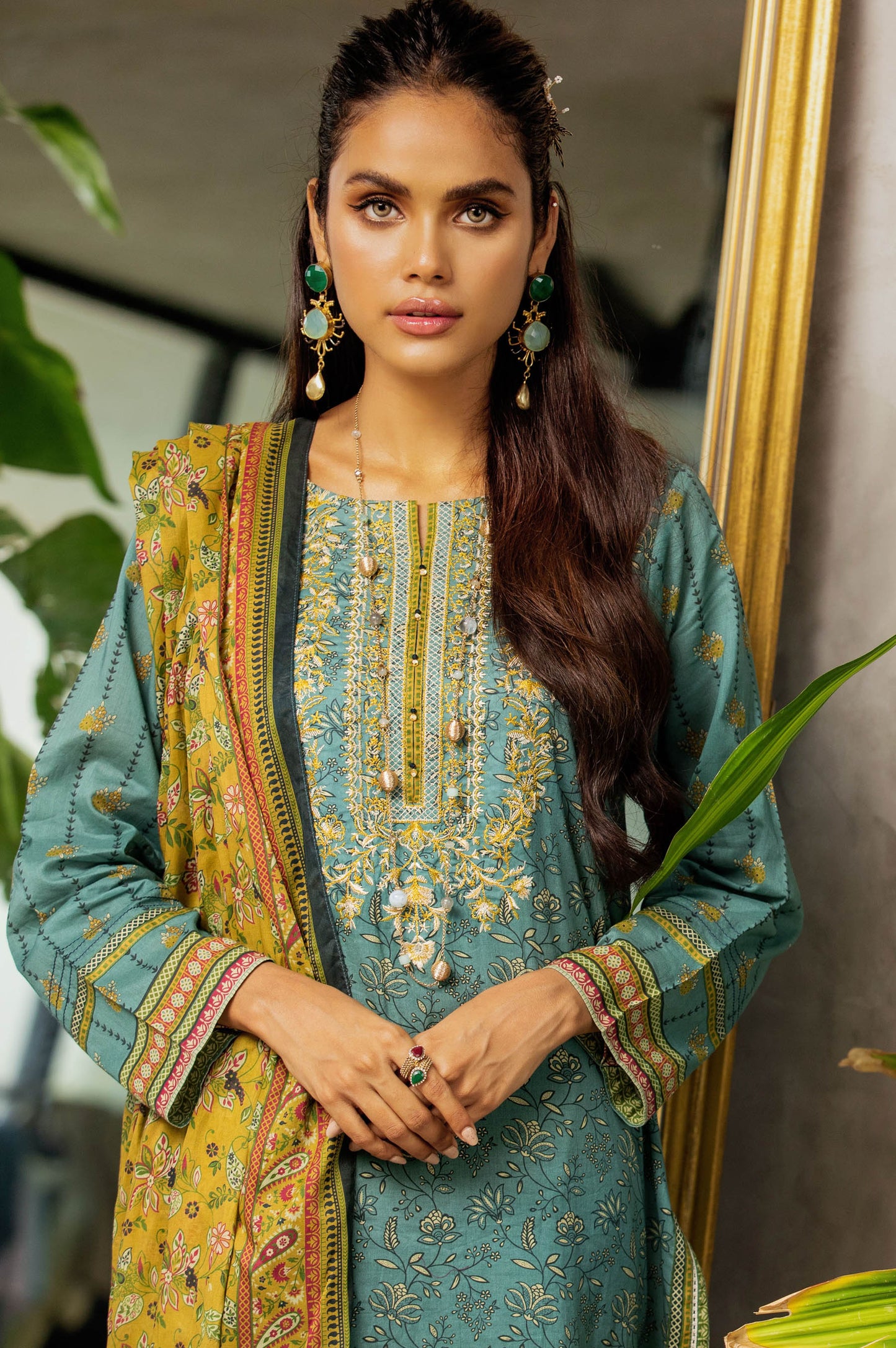 Unstitched 3 Piece Embroidered Lawn Suit