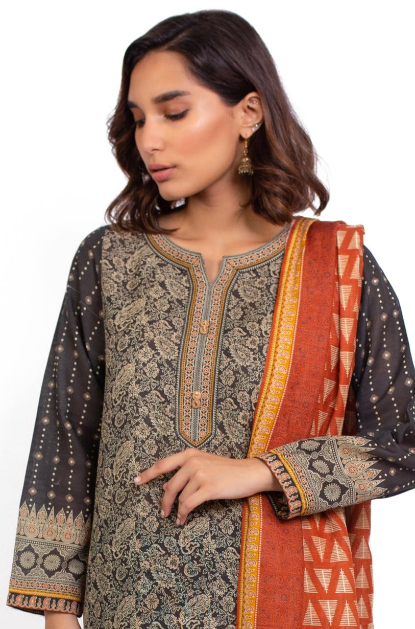 Stitched 3 Piece Printed Khaddar Suit