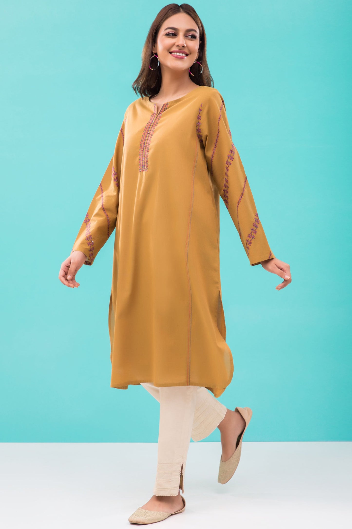 Stitched 1 Piece Embroidered Yarn Dyed Shirt