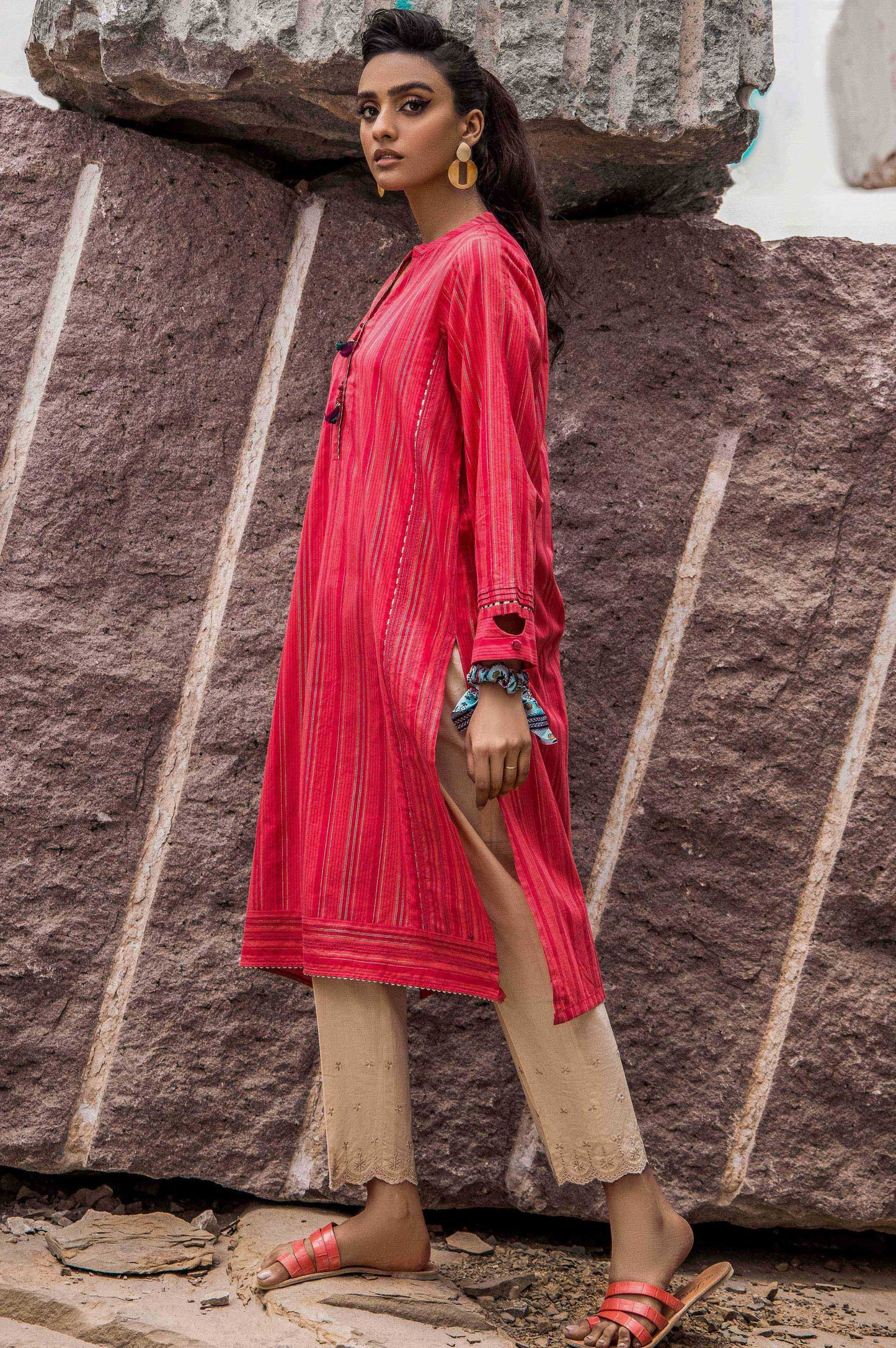 Stitched 1 Piece Embroidered Yarn Dyed Stripes Shirt