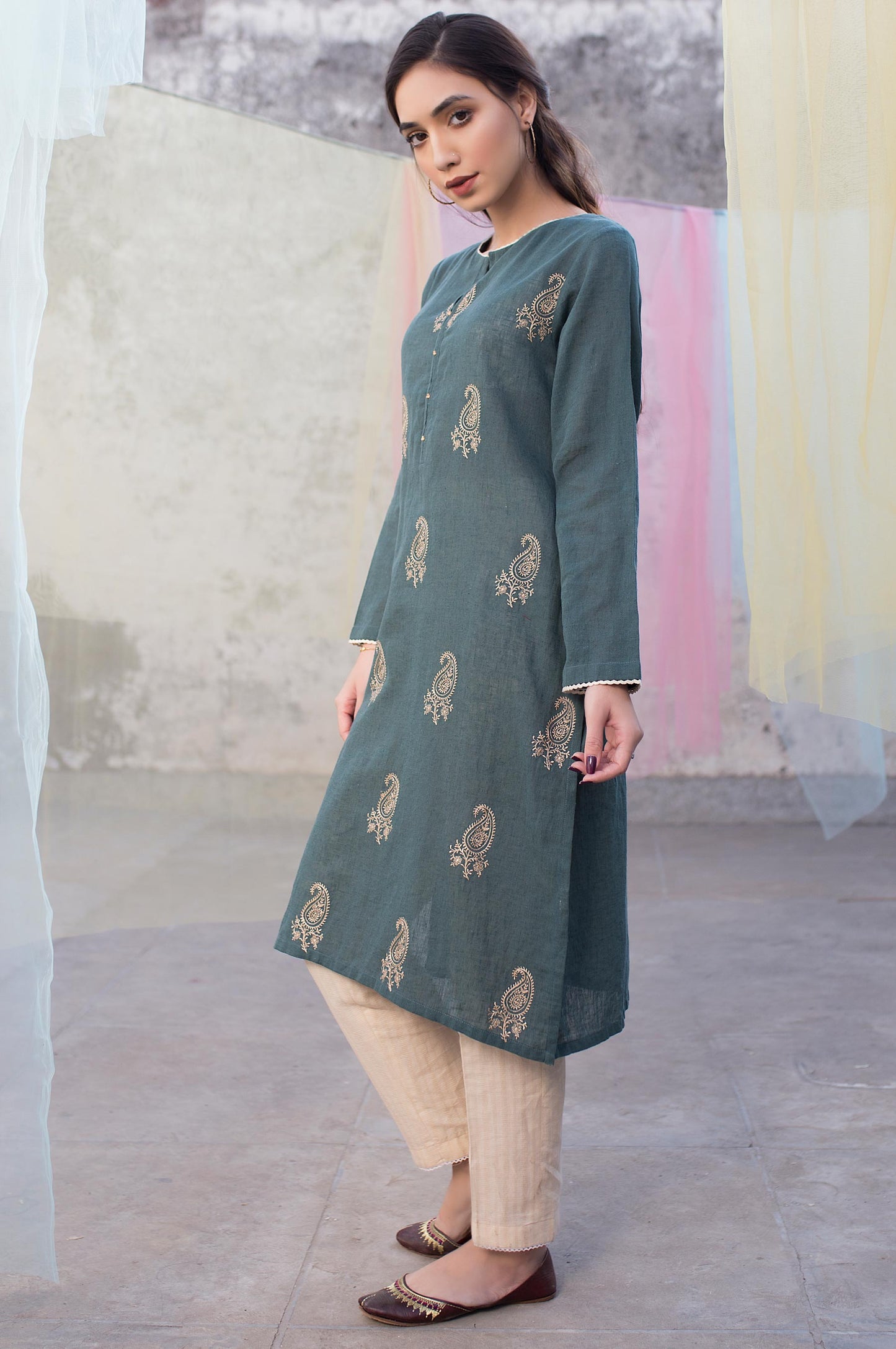 Stitched 1 Piece Yarn Dyed Shirt