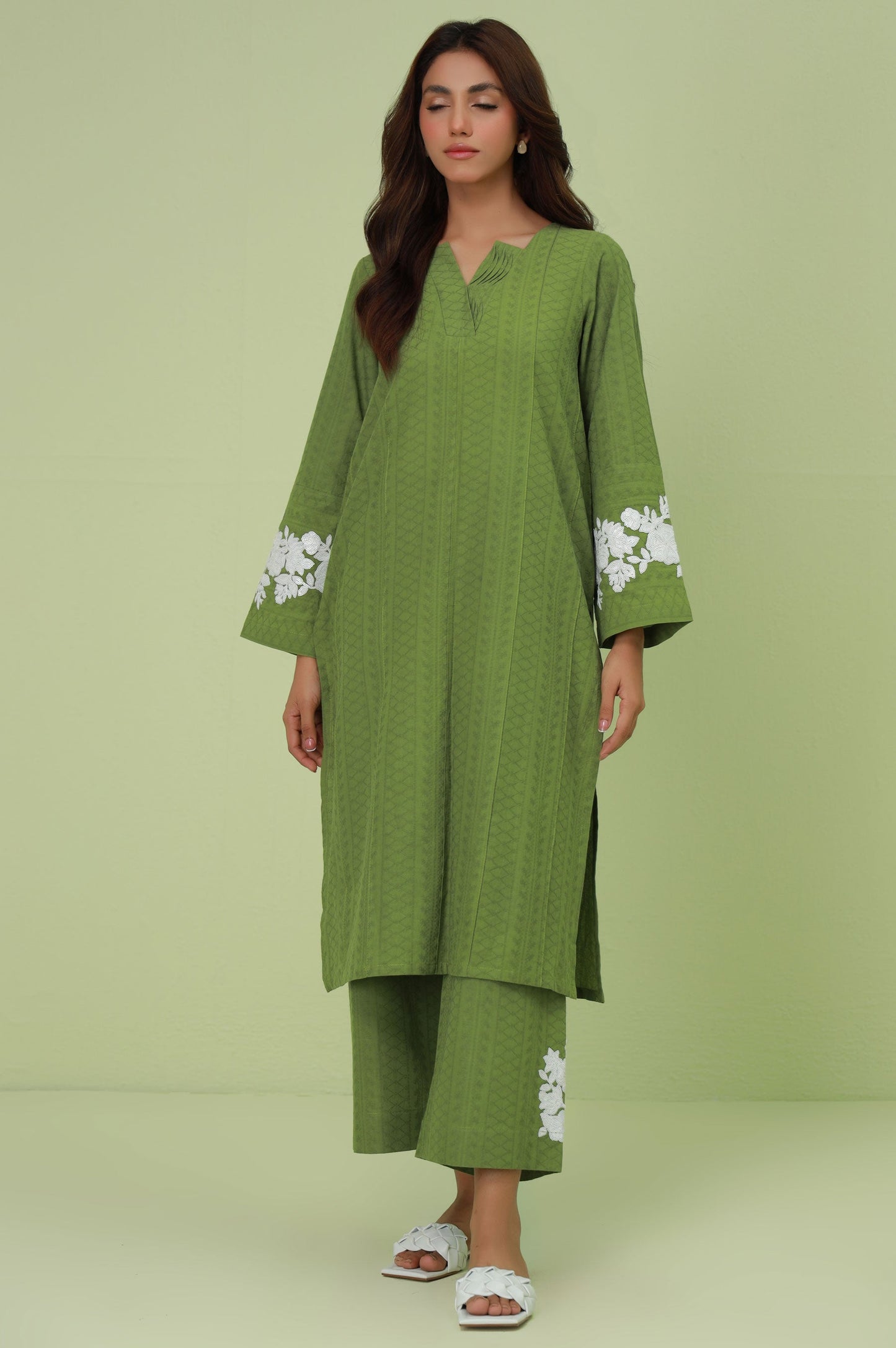 Stitched 2 Piece Embroidered Self-Jacquard Suit