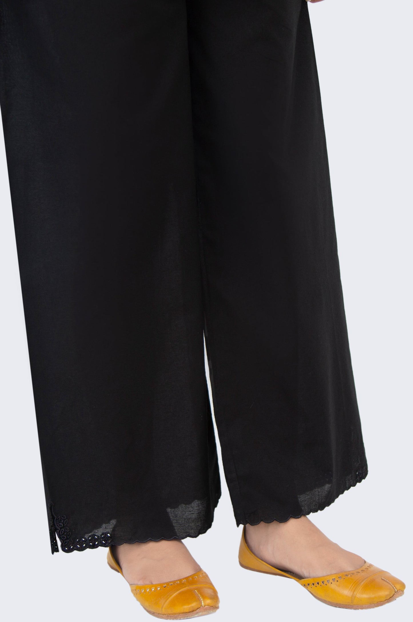 Embroidered Cambric Culottes Pants - Black