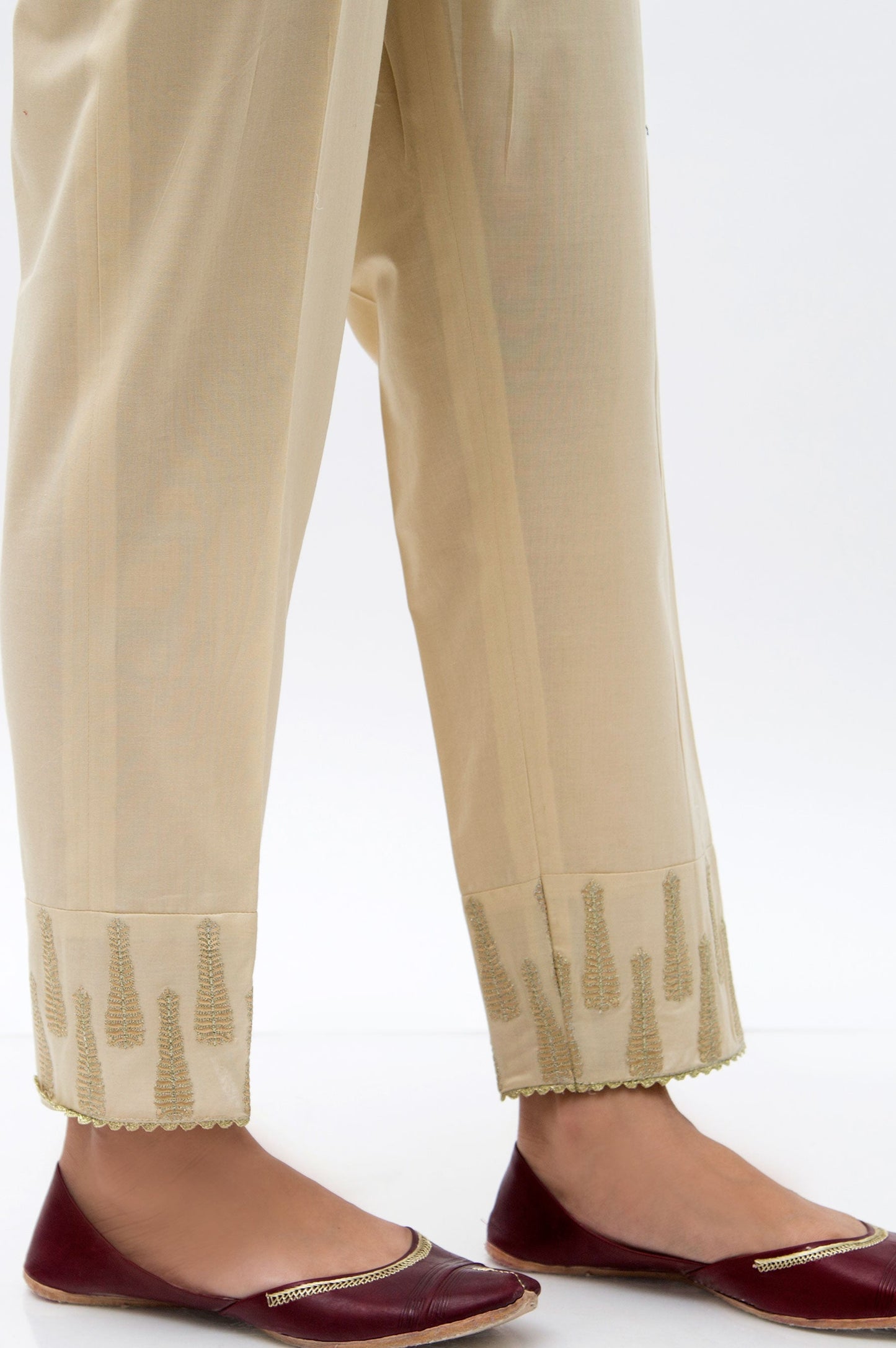 Embroidered Cambric Cigarette Pants - Beige
