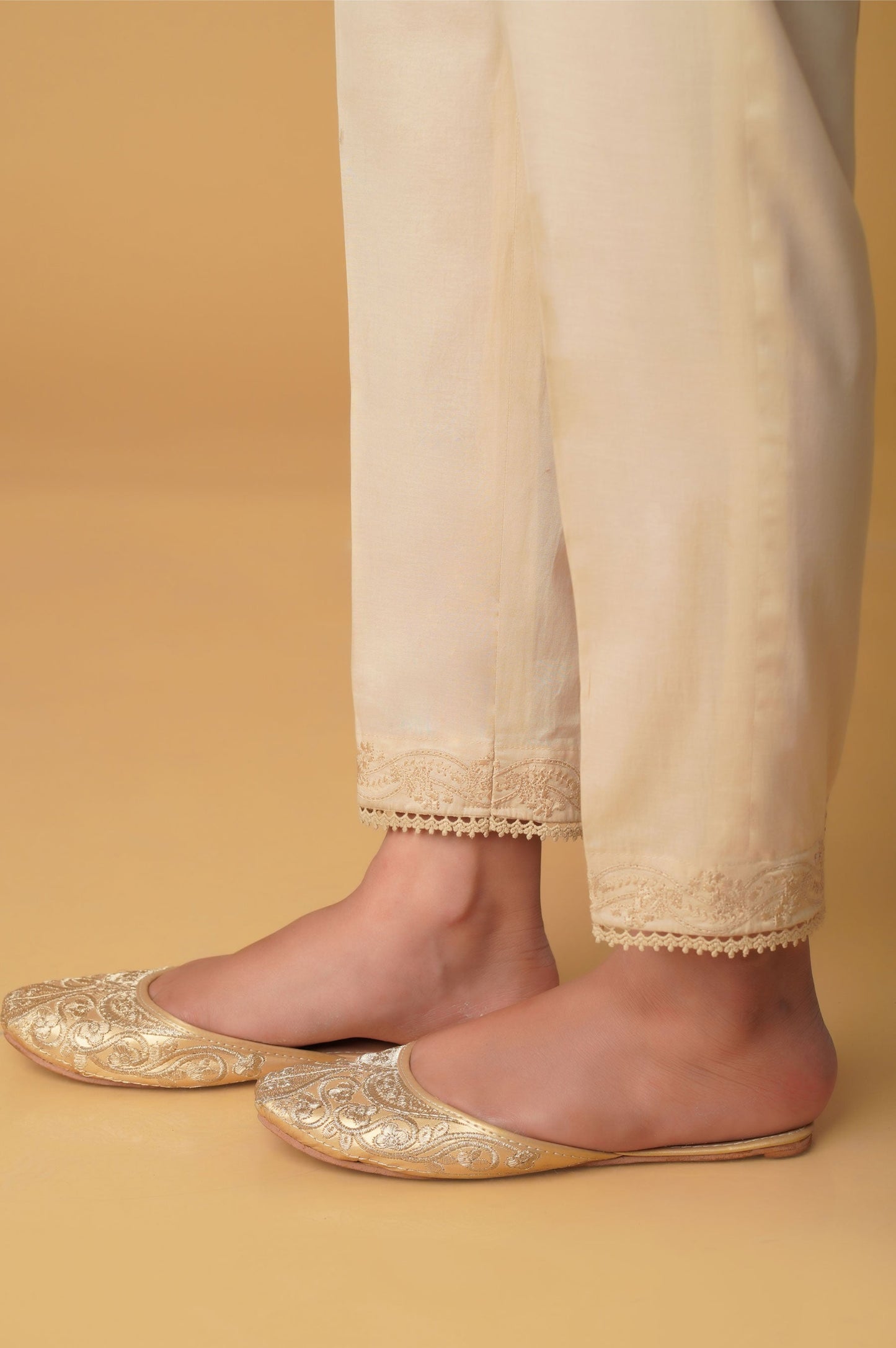 Emboirdered Cambric Cigarette Pant - Beige