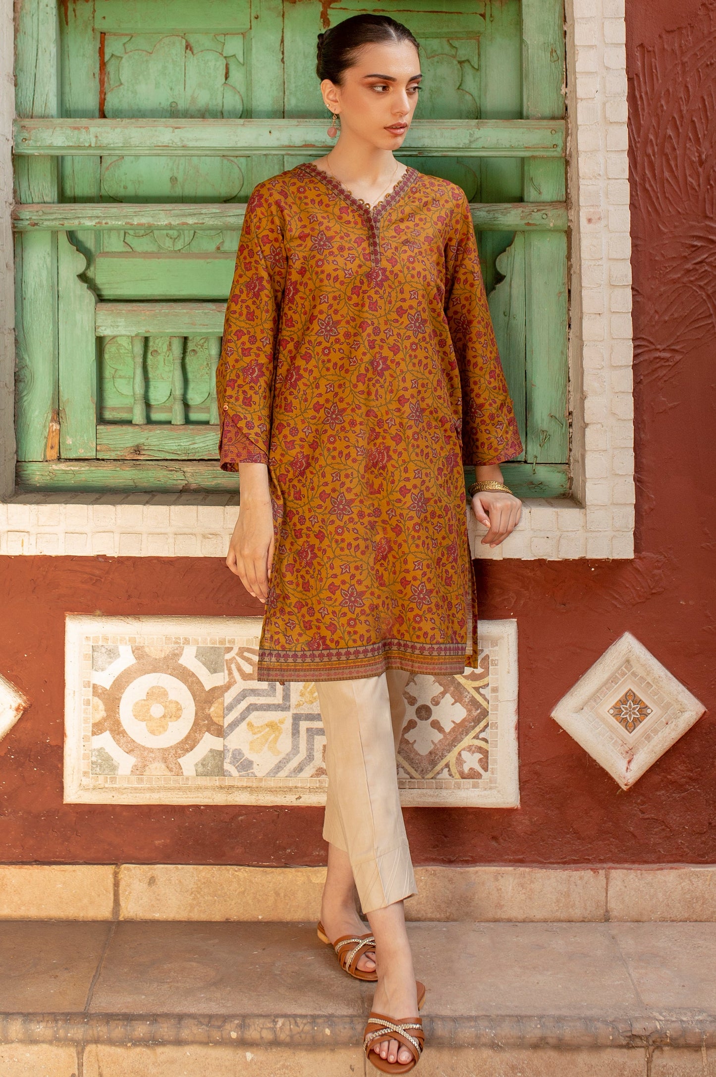Unstitched 1 Piece Digital Printed Khaddar Shirt