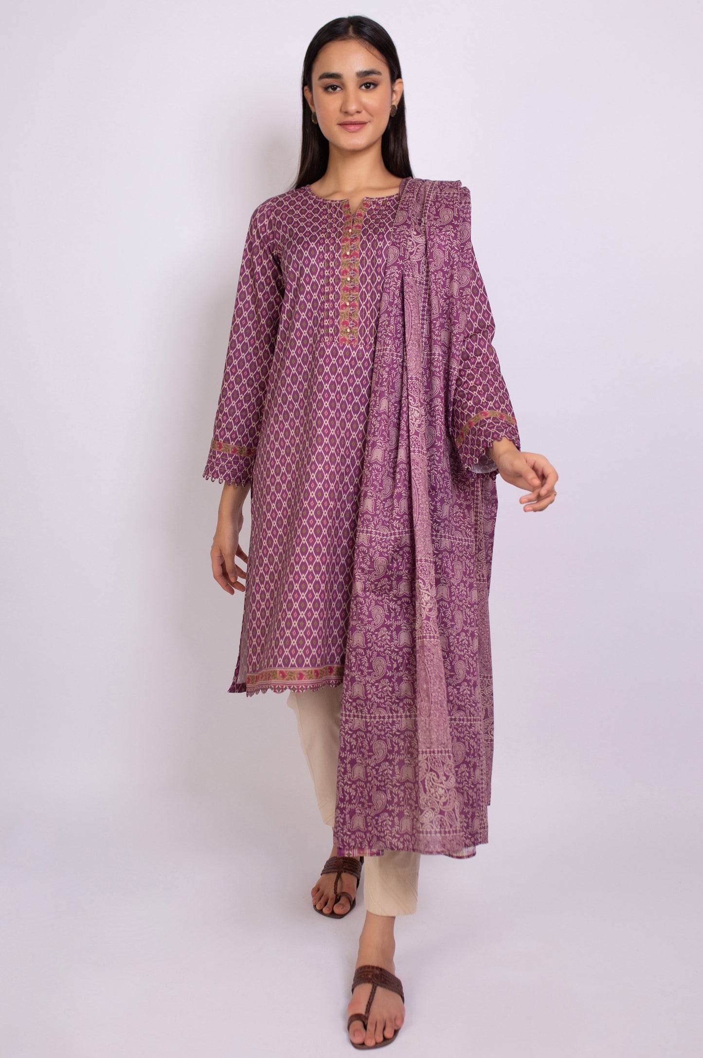 Unstitched 2 Piece Printed Khaddar Suit
