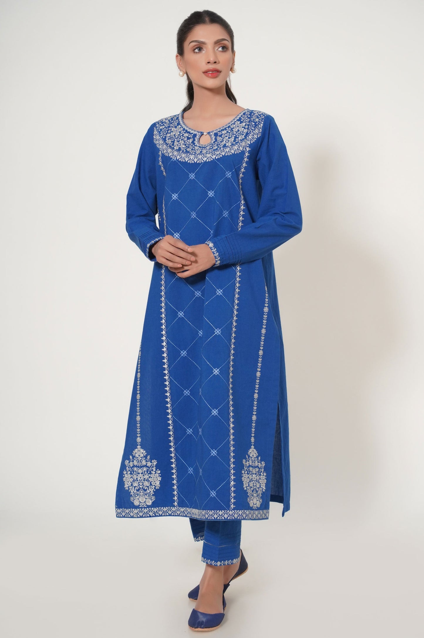 Unstitched 2 Piece Embroidered Slub Cambric Suit