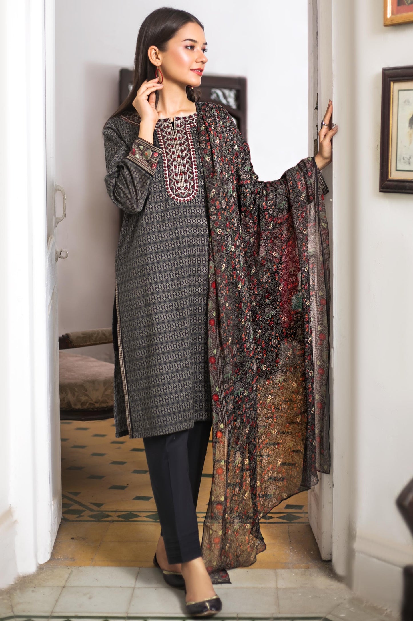 Unstitched 3 Piece Embroidered Lawn Suit