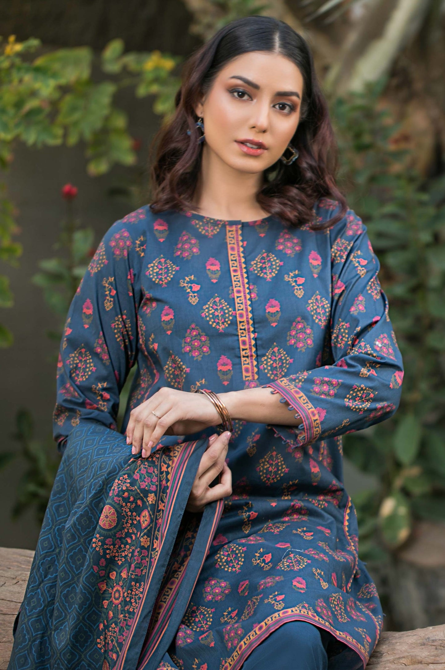 Stitched 3 Piece Printed Cambric Suit