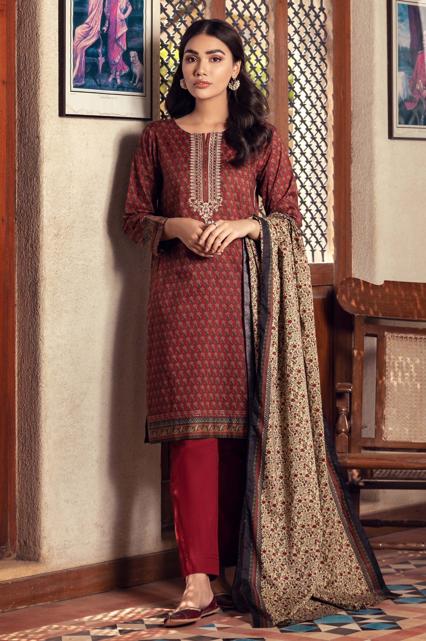 Unstitched 3 Piece Embroidered Lawn Suit with Lawn Dupatta