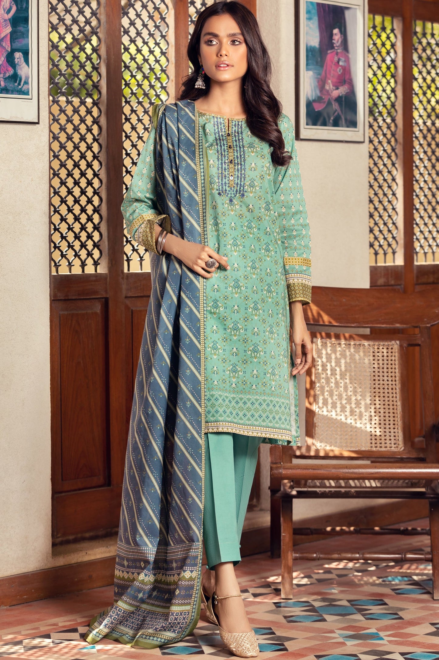 Unstitched 3 Piece Embroidered Lawn Suit with Cotton Net Dupatta