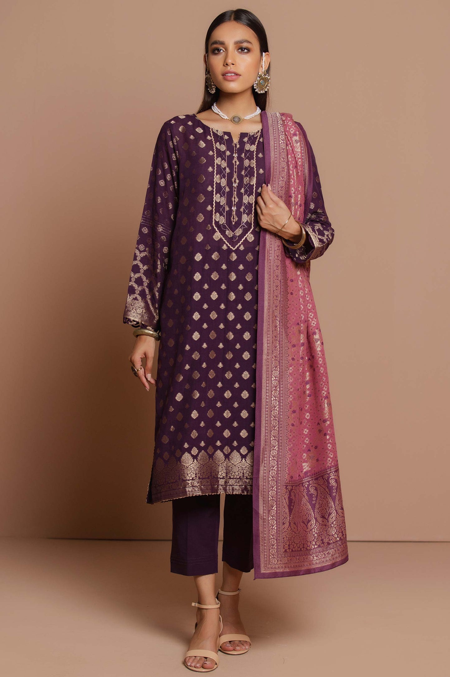 Unstitched 3 Piece Jacquard Suit