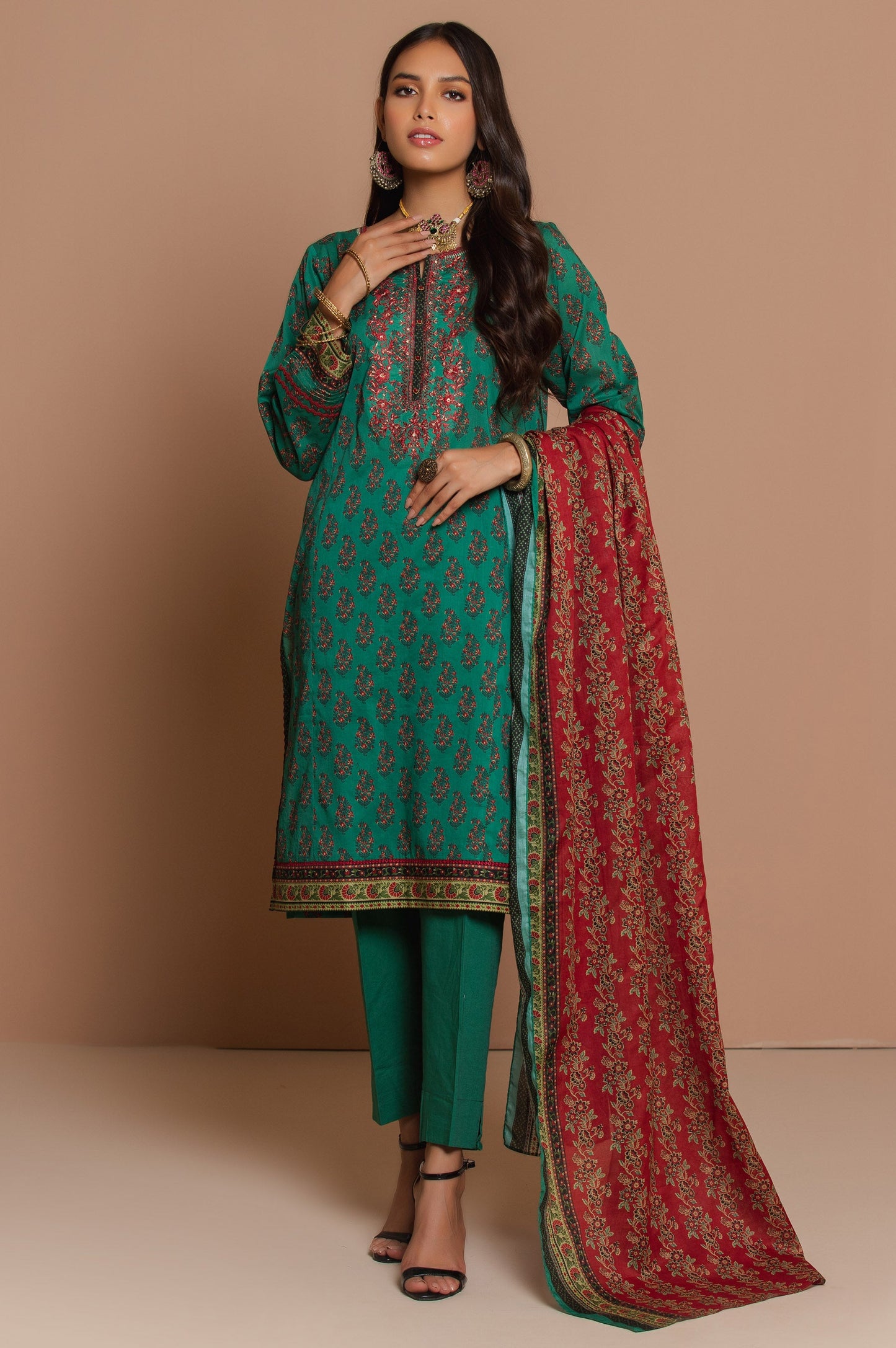 Unstitched 3 Piece Embroidered Lawn Suit