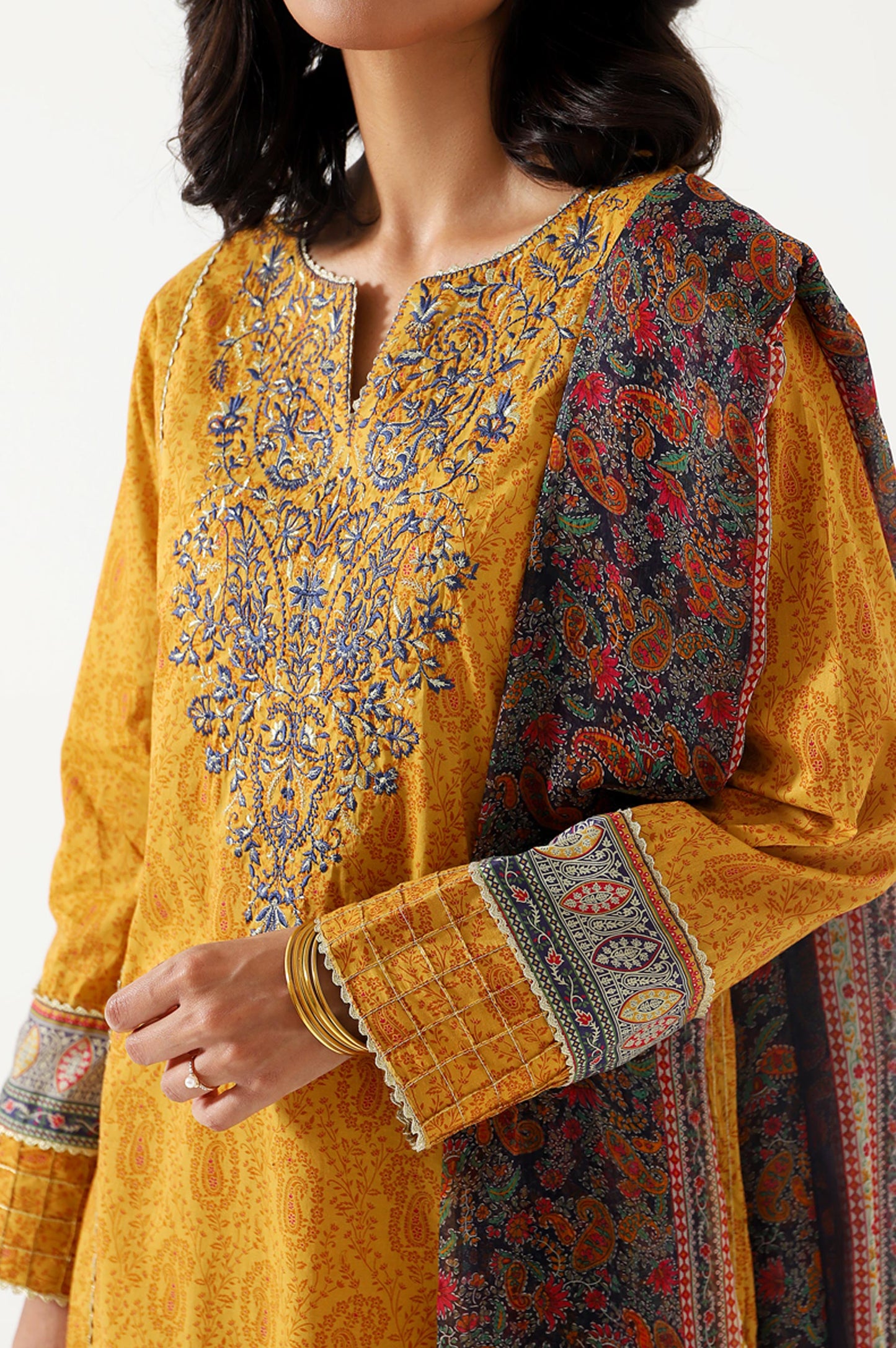 Stitched 3 Piece Embroidered Lawn with Chiffon Suit