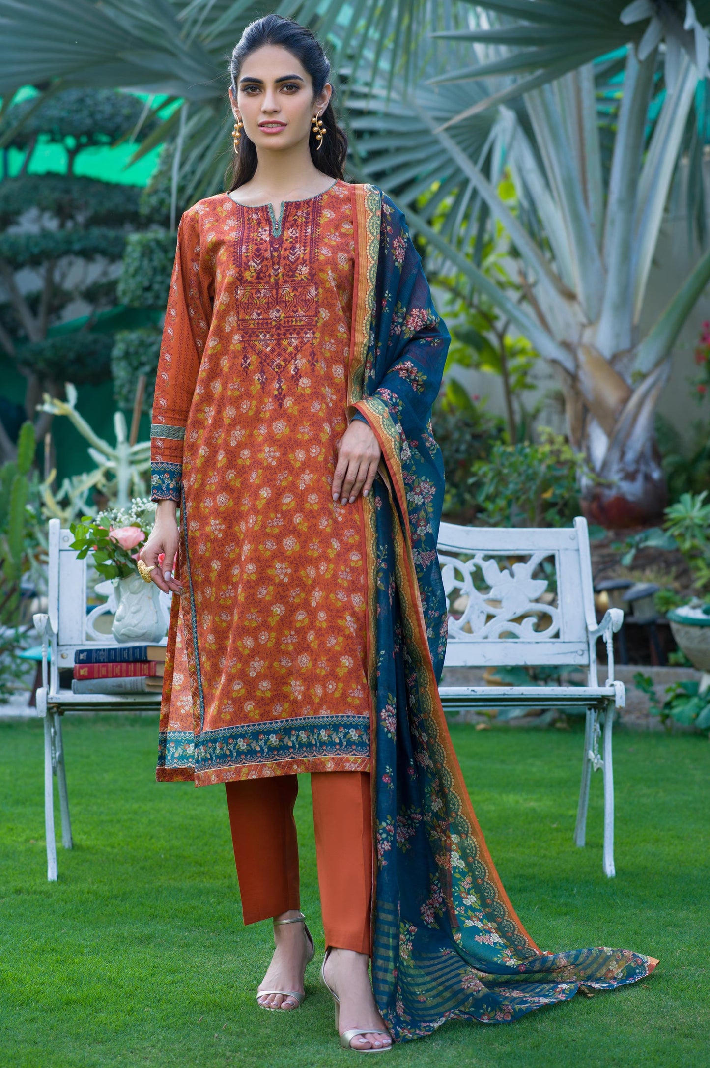 Unstitched 3 Piece Embroidered Lawn with Slub Organza Suit