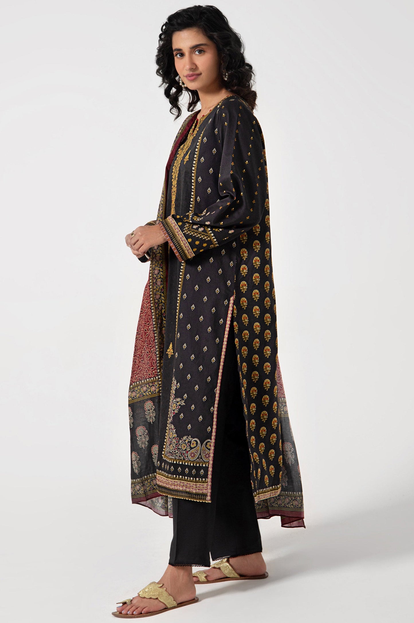Stitched 3 Piece Embroidered Lawn with Cotton Net Suit