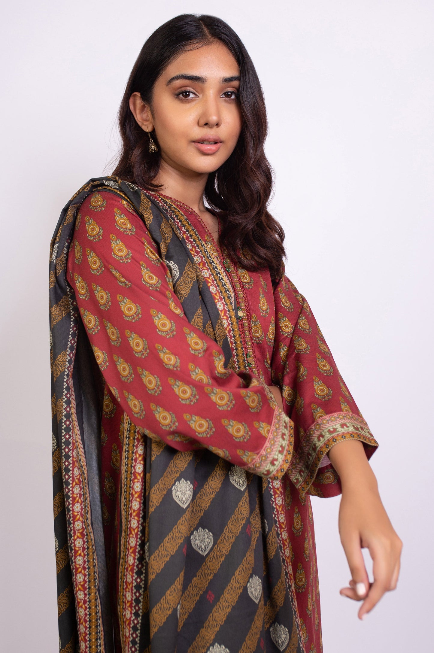 Unstitched 3 Piece Printed Cottel Suit