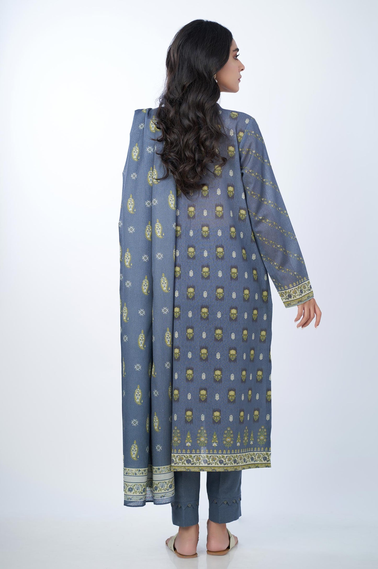 Unstitched 3 Piece Printed Karandi Suit