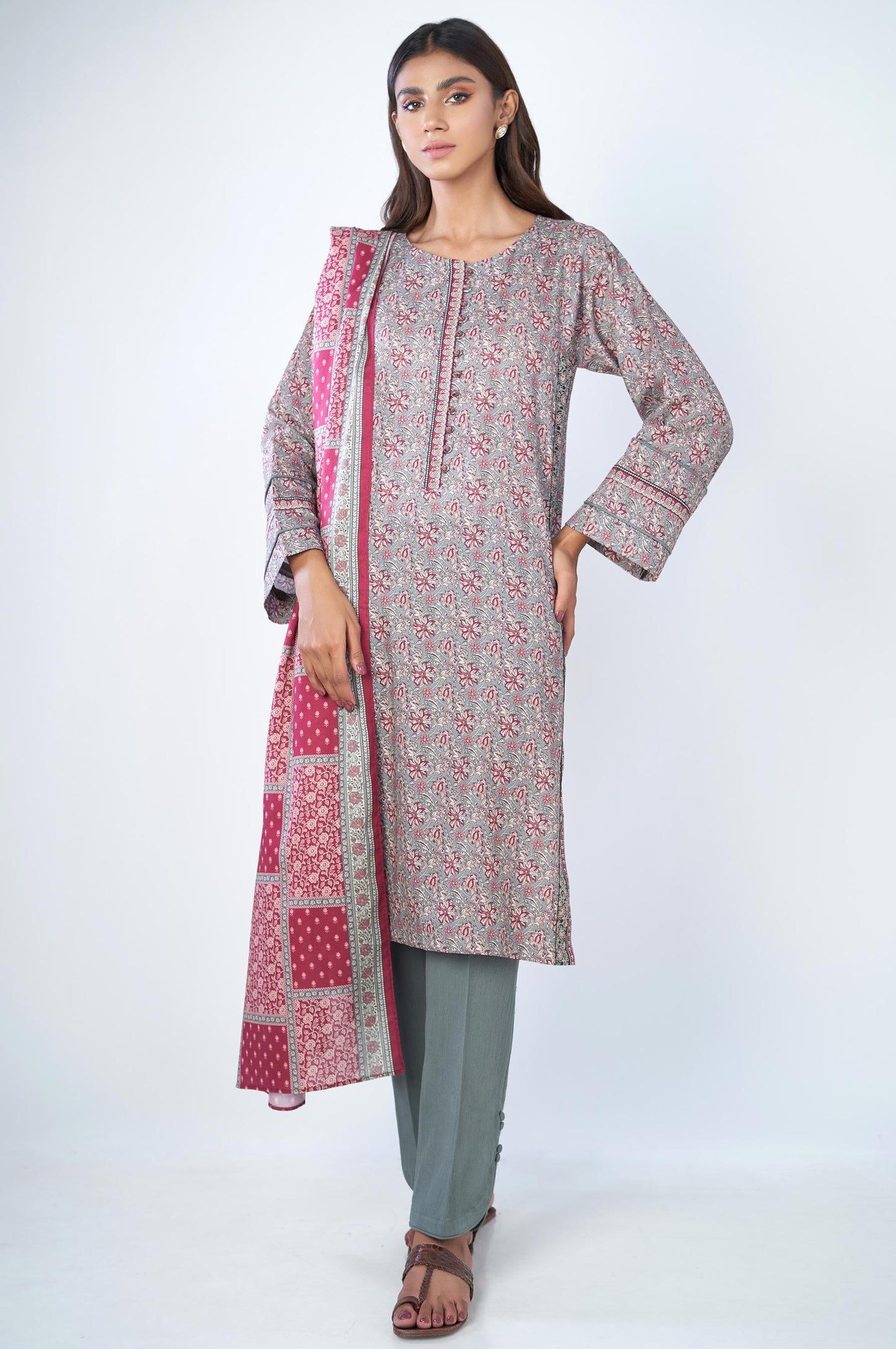 Unstitched 3 Piece Printed Karandi Suit