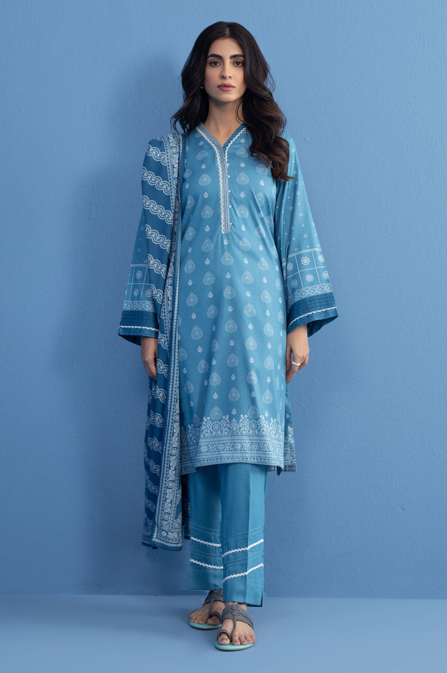 Unstitched 3 Piece Printed Linen Viscose Suit