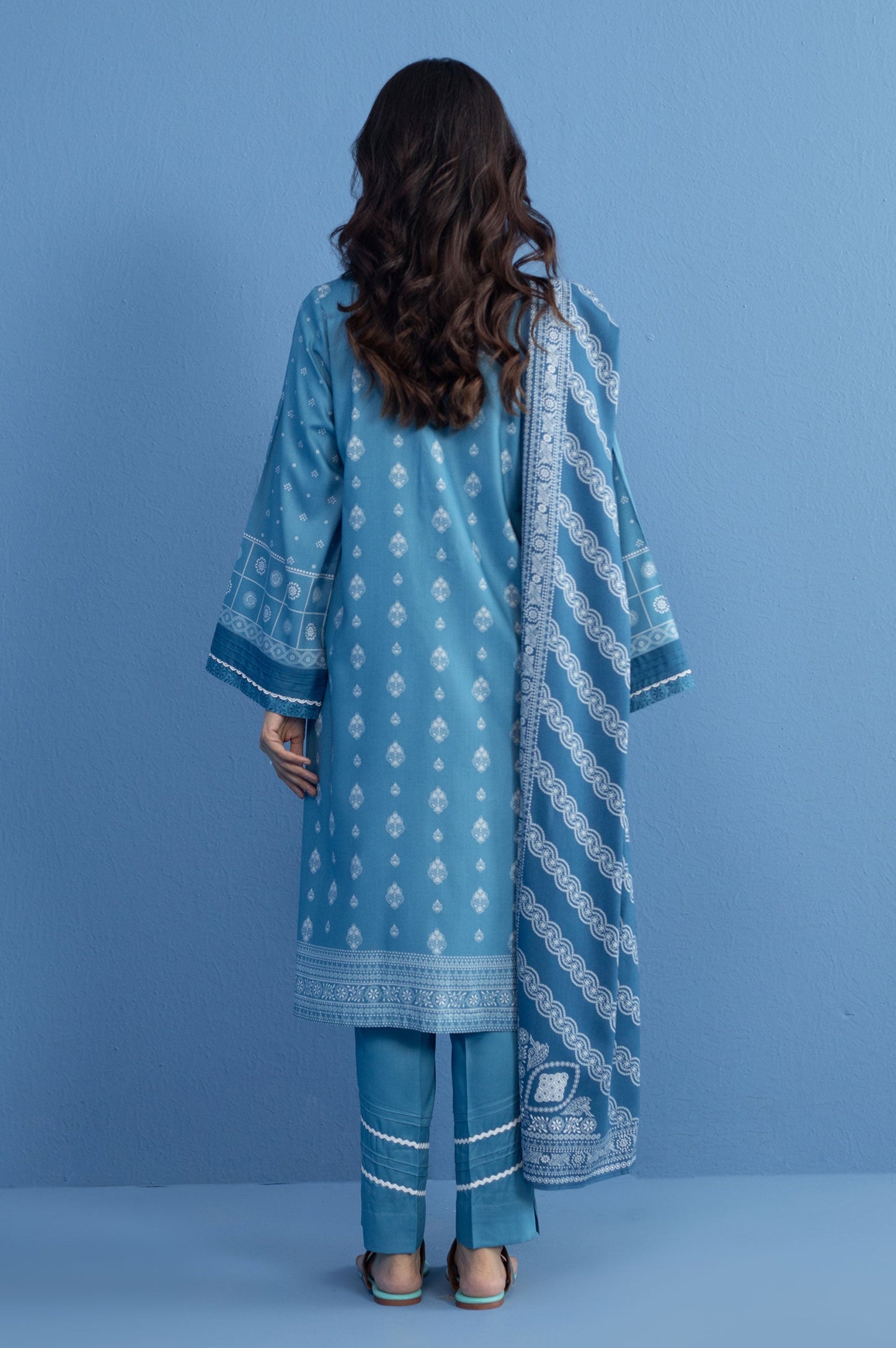Unstitched 3 Piece Printed Linen Viscose Suit