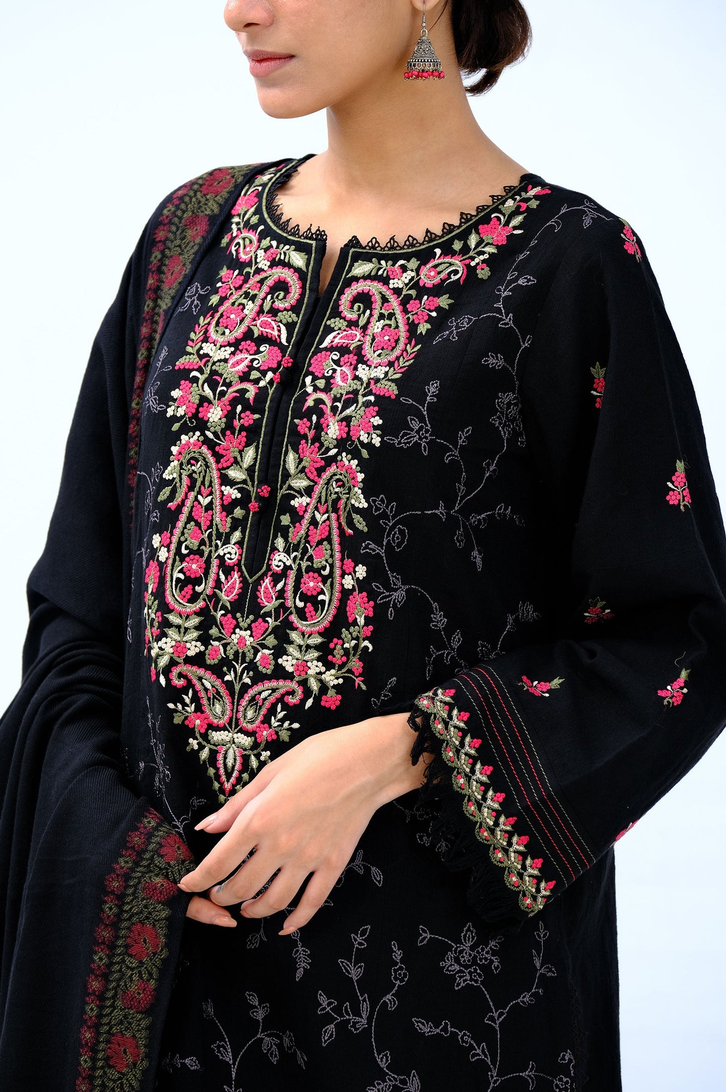 Stitched 3 Piece Embroidered Khaddar Suit