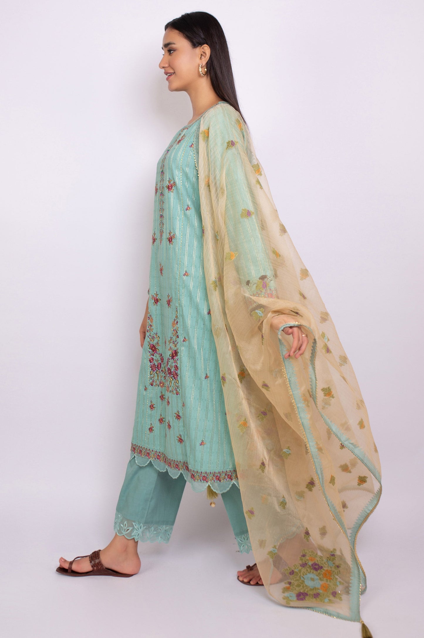 Unstitched 3 Piece Embroidered Maysuri Jacquard Suit