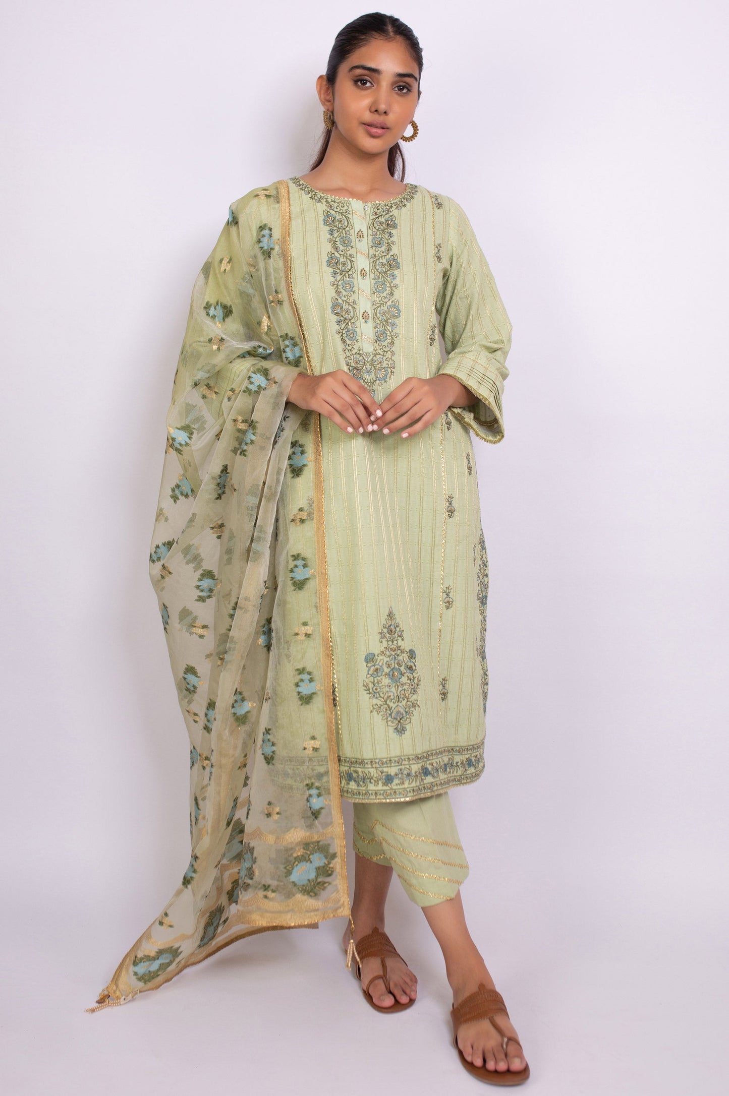 Unstitched 3 Piece Embroidered Maysuri Jacquard Suit