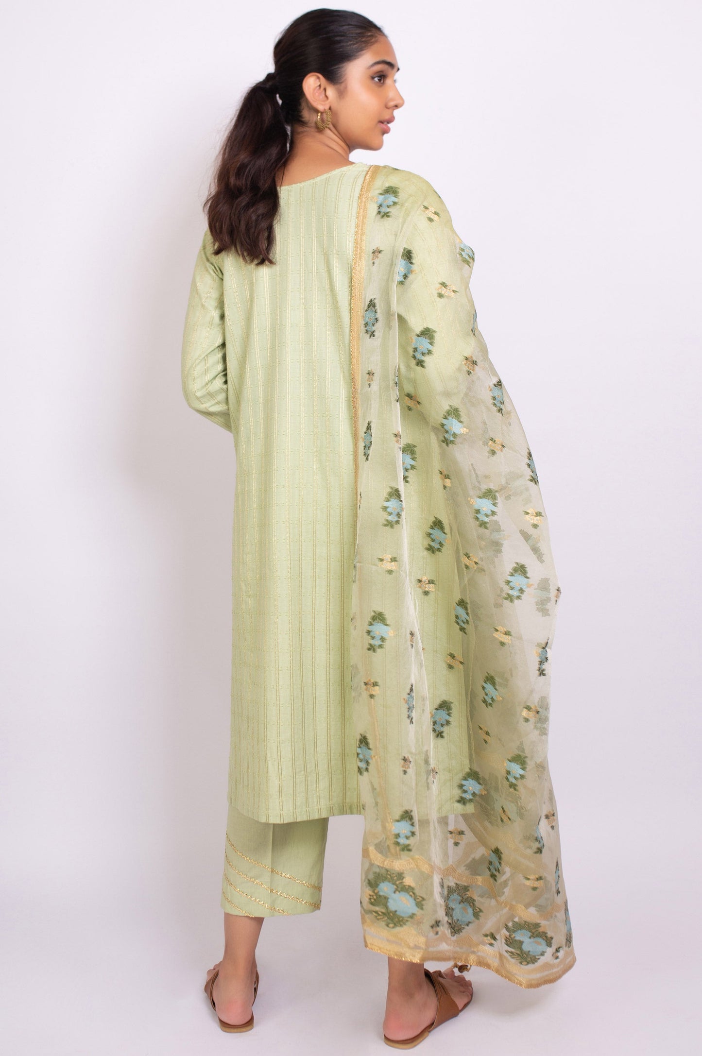 Unstitched 3 Piece Embroidered Maysuri Jacquard Suit