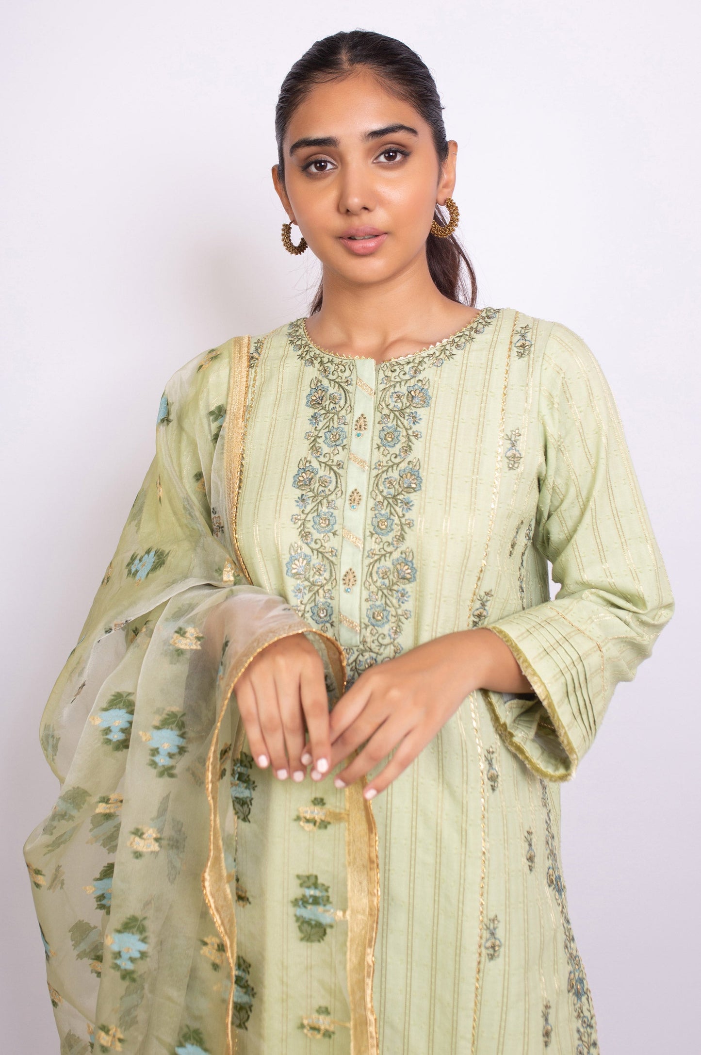 Unstitched 3 Piece Embroidered Maysuri Jacquard Suit