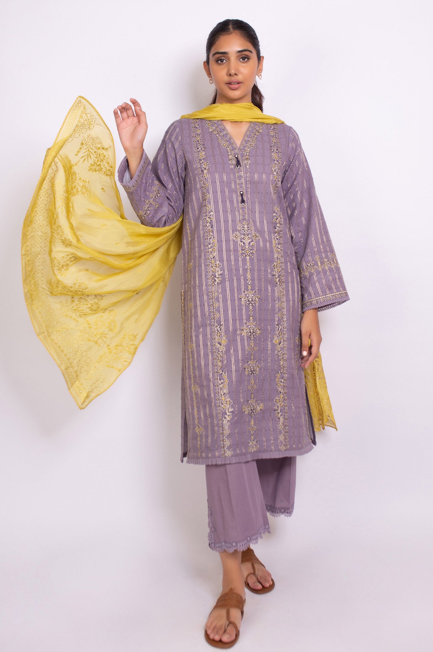 Unstitched 3 Piece Embroidered Maysuri Jacquard Suit