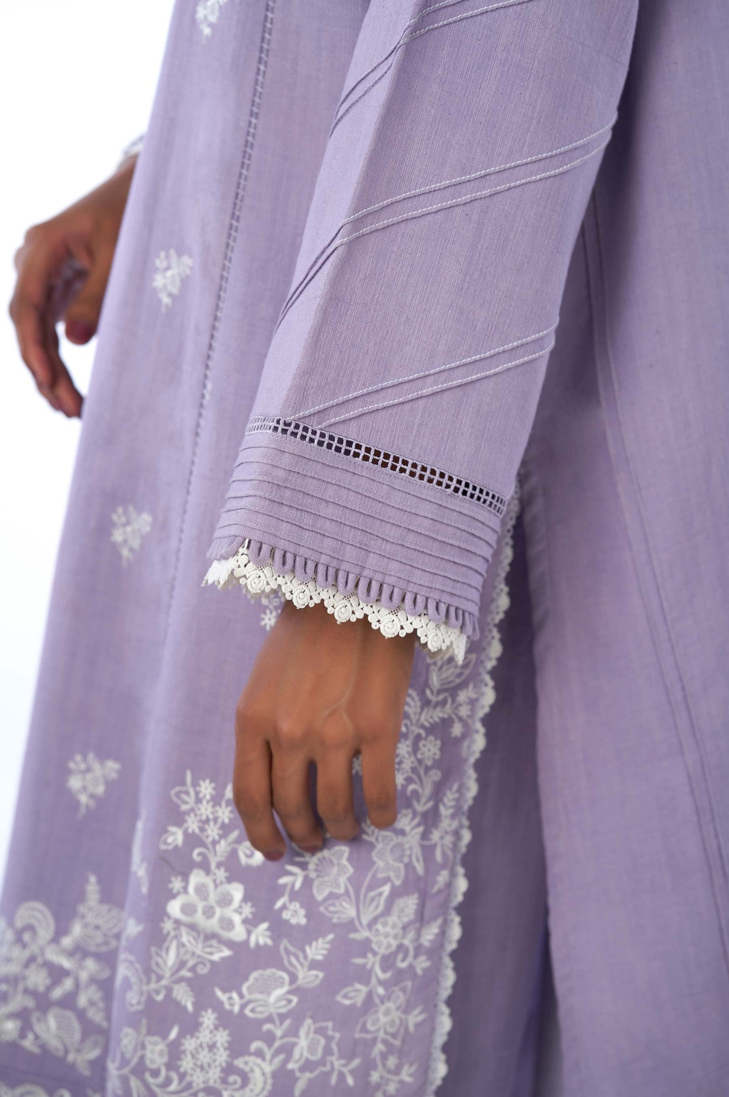 Unstitched 3 Piece Embroidered Karandi Suit