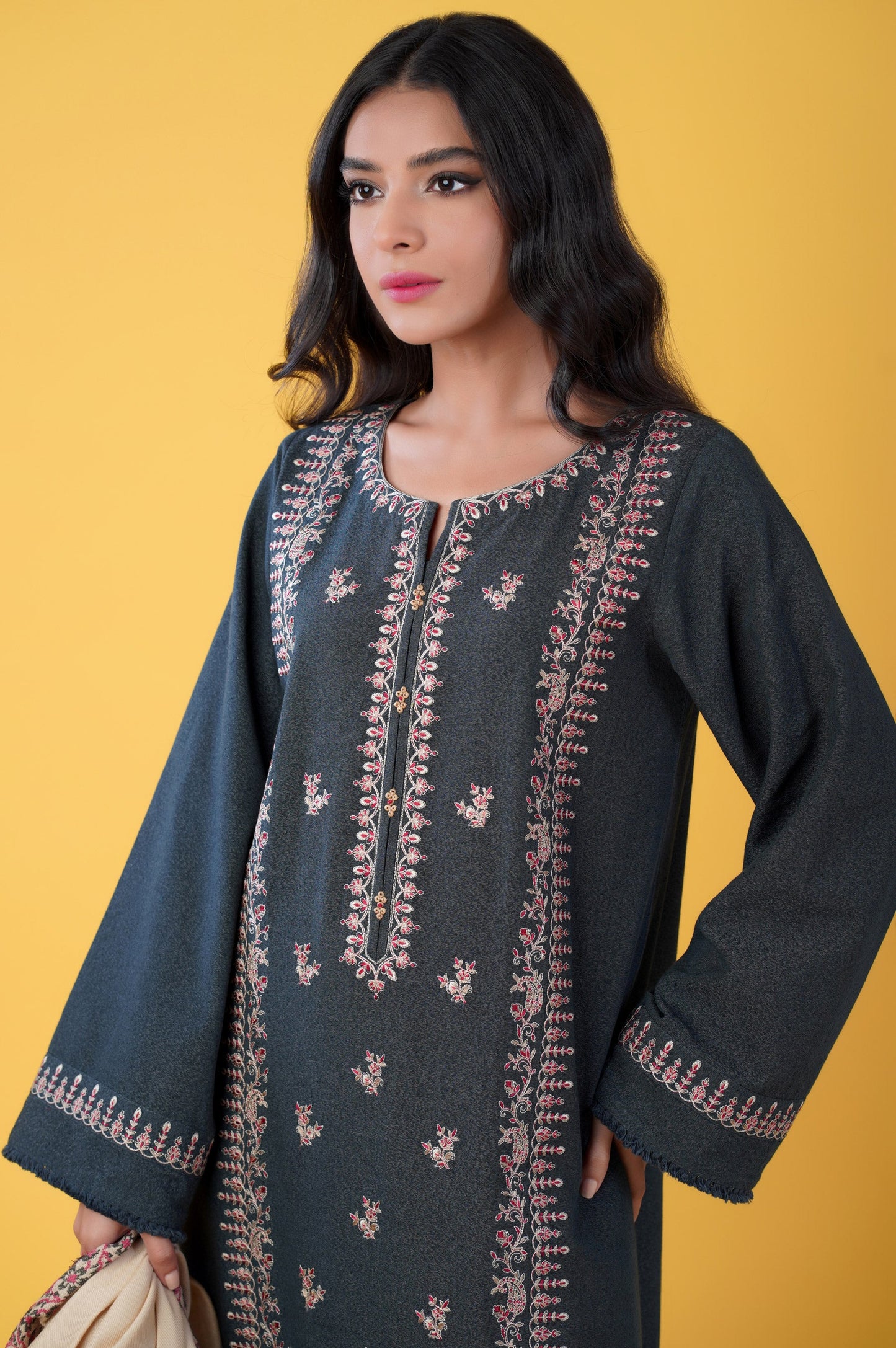 Unstitched 3 Piece Embroidered Karandi with Shawl Suit