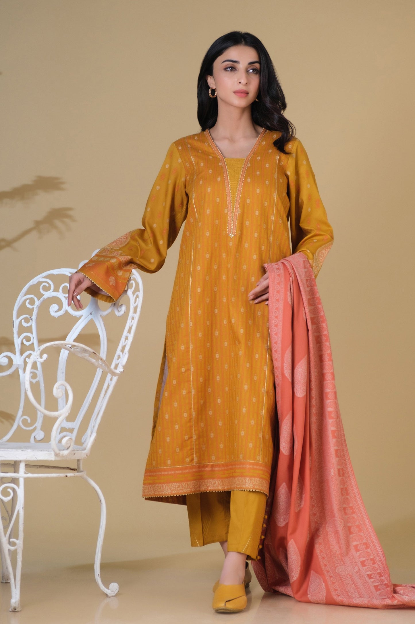 Stitched 3 Pieces Dyed Jacquard Suit