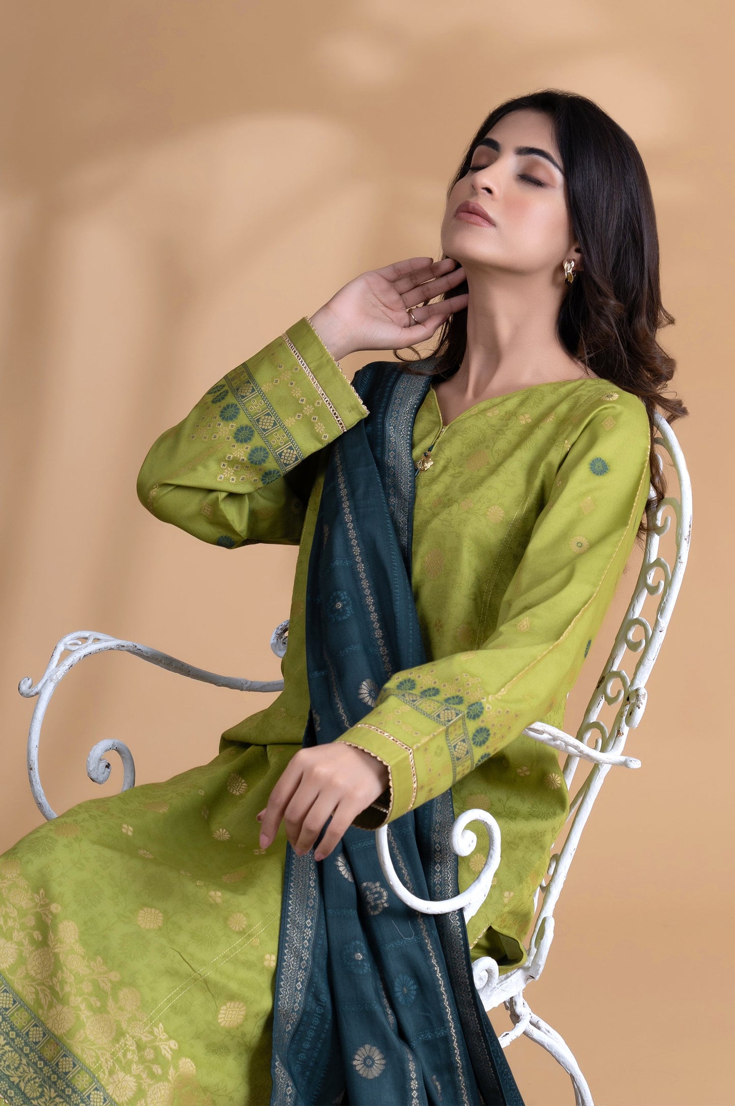 Unstitched 3 Piece Dyed Jacquard Suit