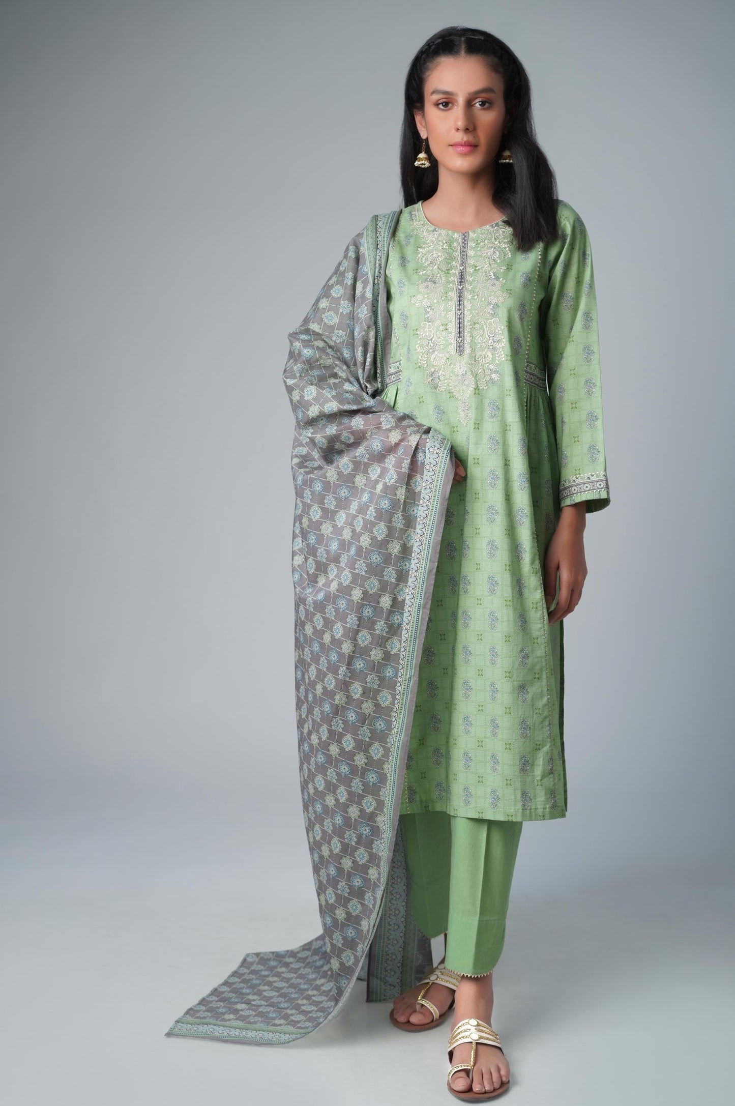 Unstitched 3 Piece Embroidered Lawn Suit