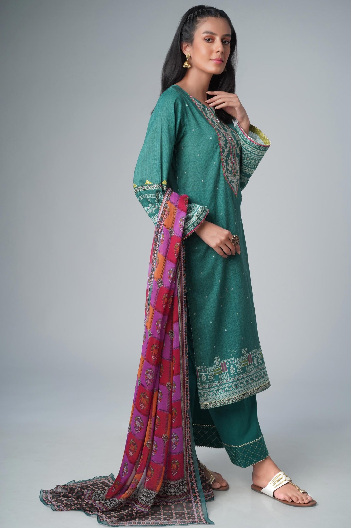 Unstitched 3 Piece Printed Lawn
