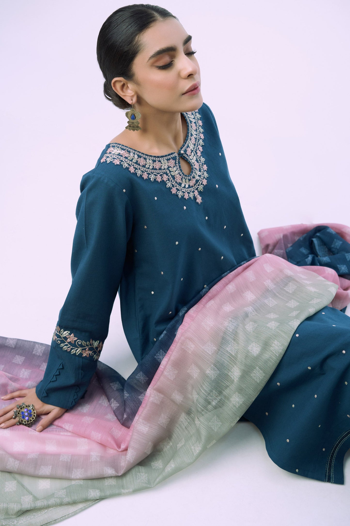 Unstitched 3 Piece Embroidered Slub Suit