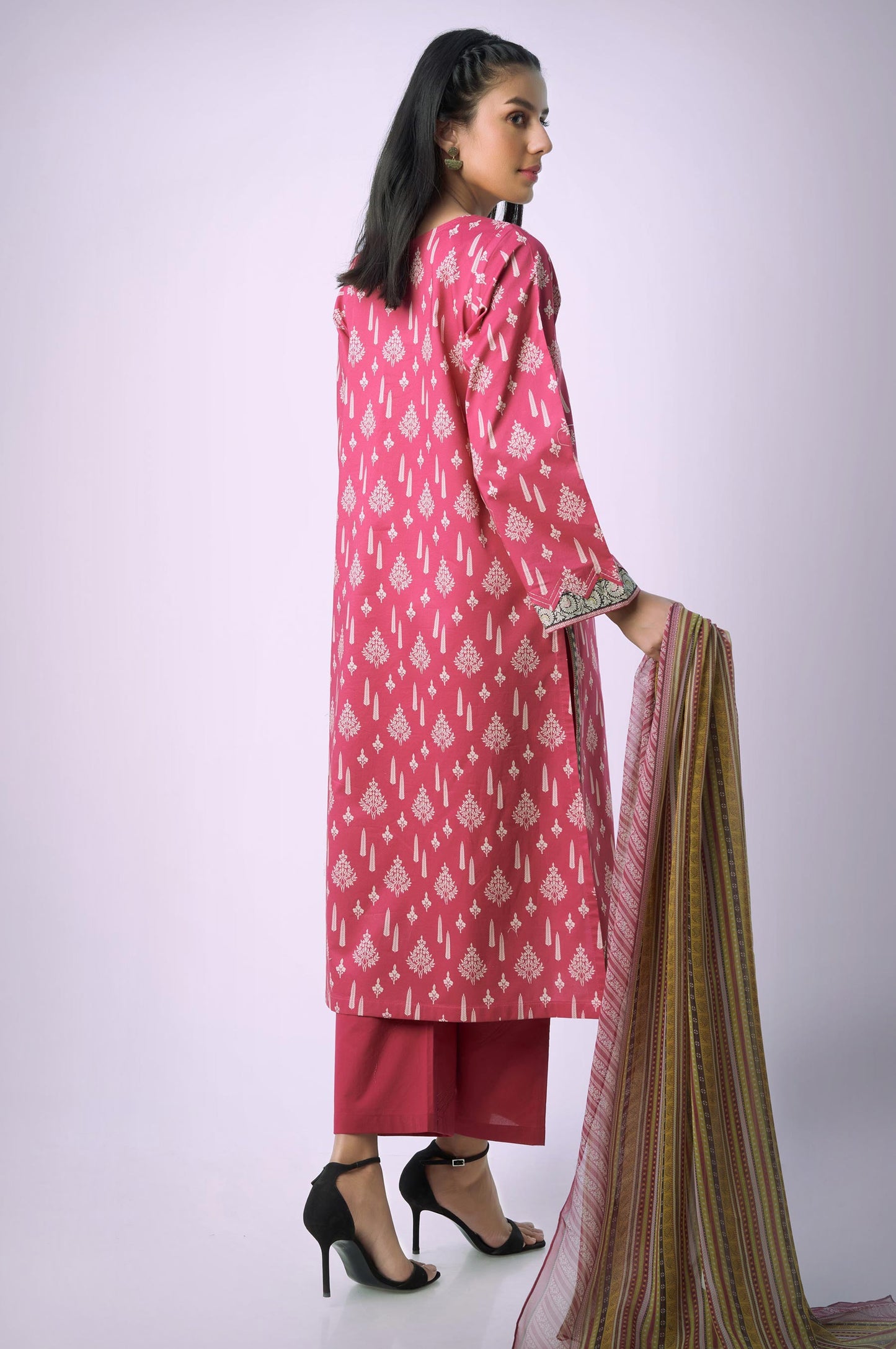 Unstitched 3 Piece Printed Lawn Shirt with Chiffon Dupatta