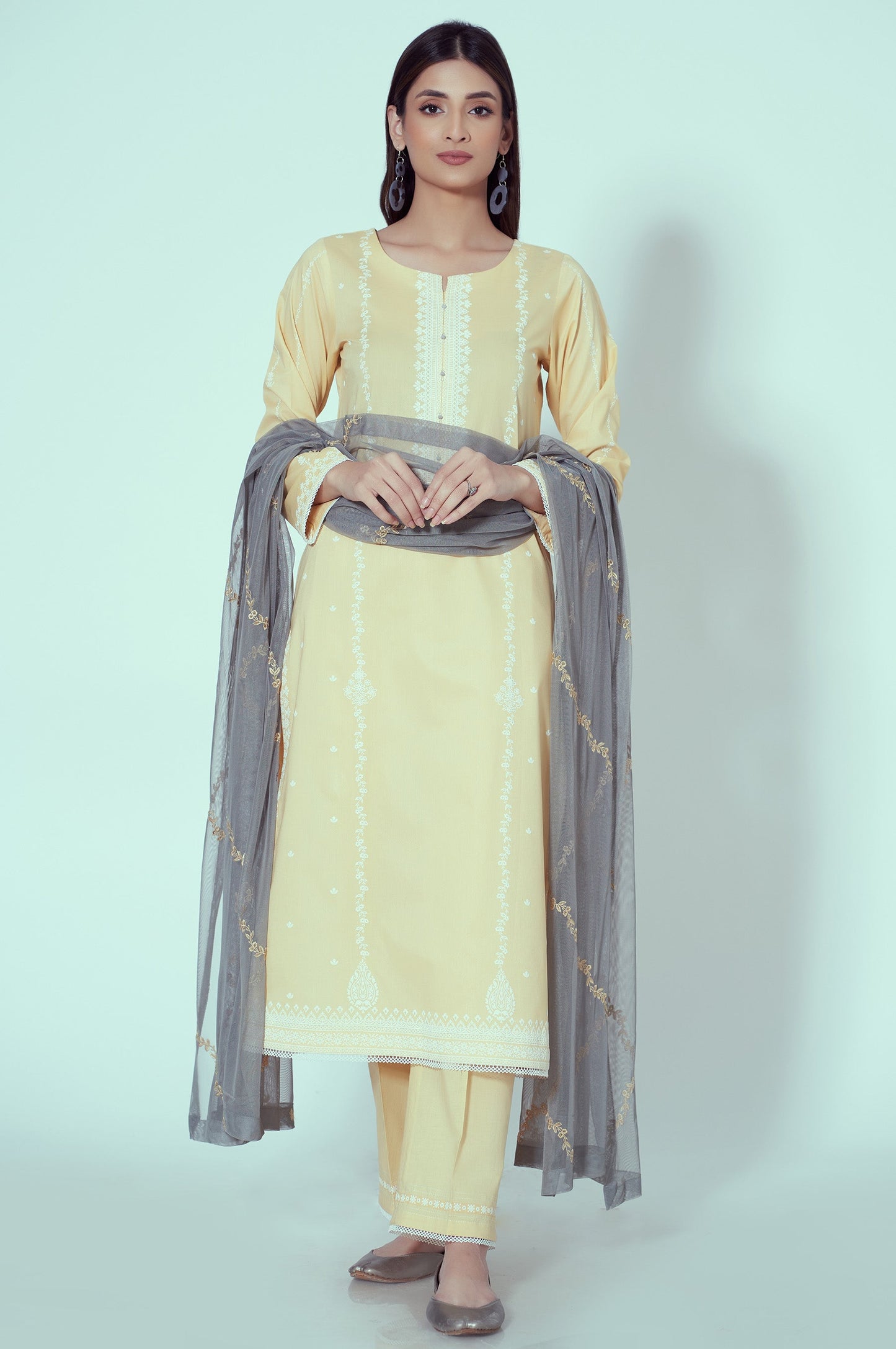 Unstitched 3 Piece Puff Printed Lawn Suit