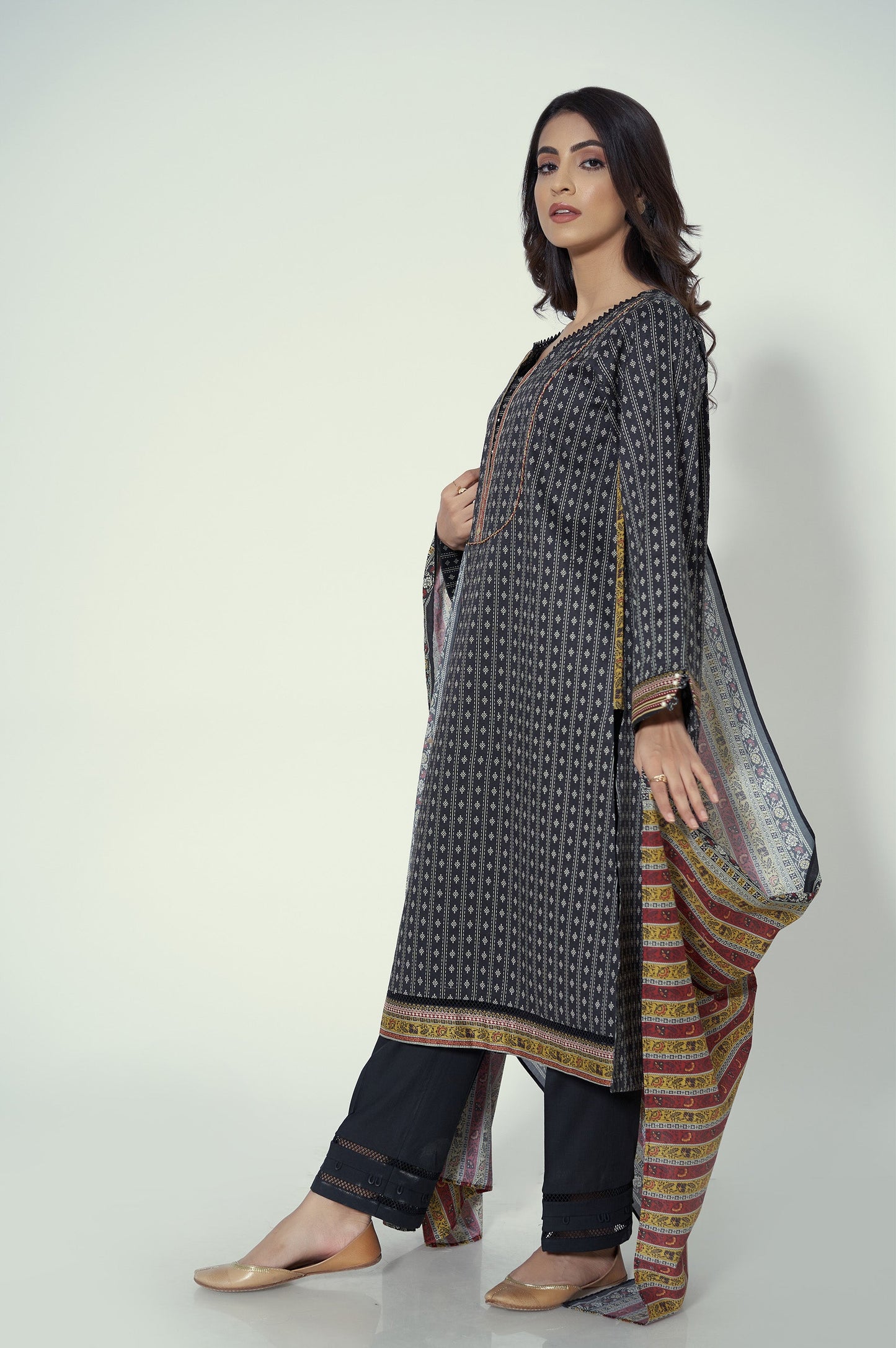Unstitched 3 Piece Printed Lawn Suit