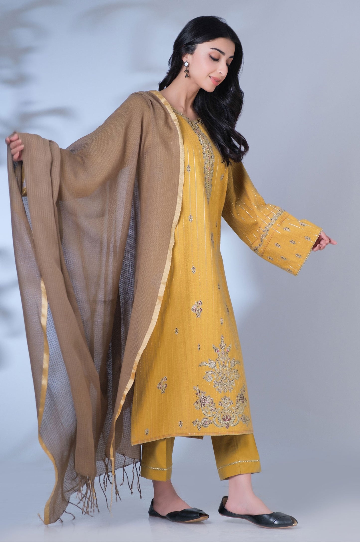 Unstitched 3 Piece Embroidered Mysuri Jacquard Suit