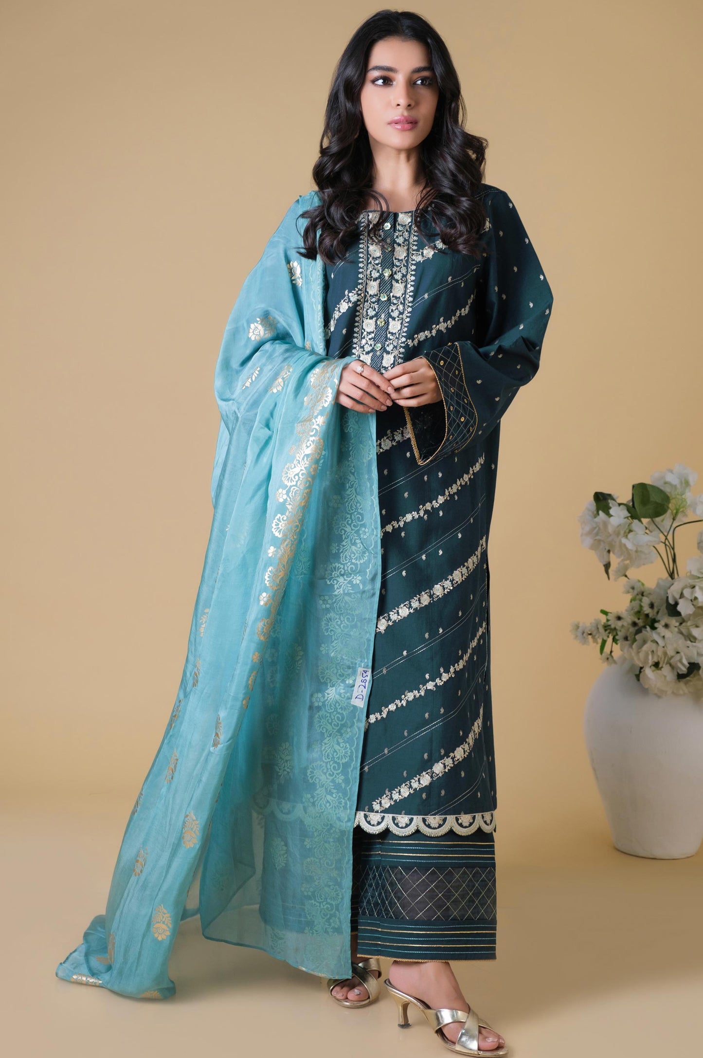 Unstitched 3 Piece Embroidered Mysuri Jacquard Suit