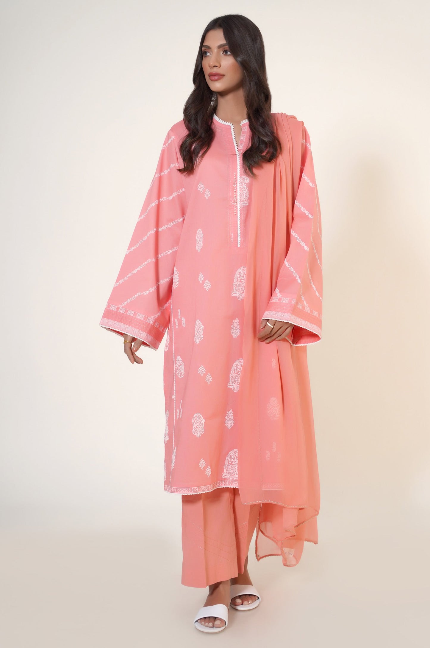 Unstitched 3 Piece Puff Printed Lawn Suit