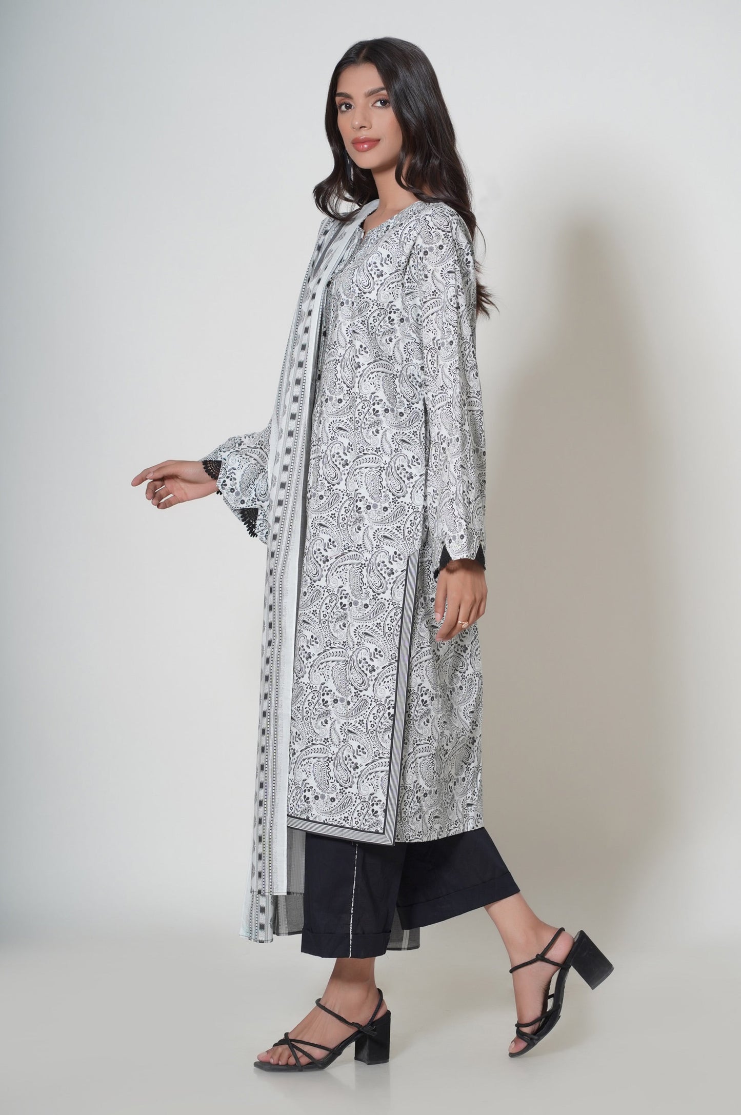 Unstitched 3 Piece Cambric Suit