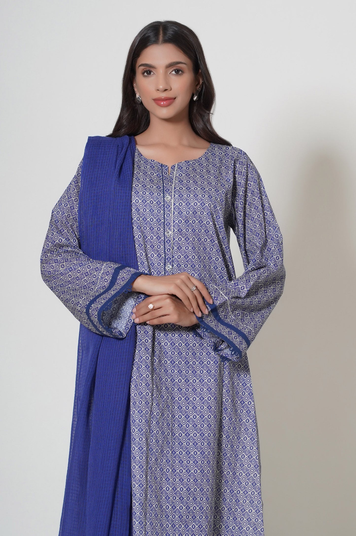 Unstitched 3 Piece Printed Cambric Suit