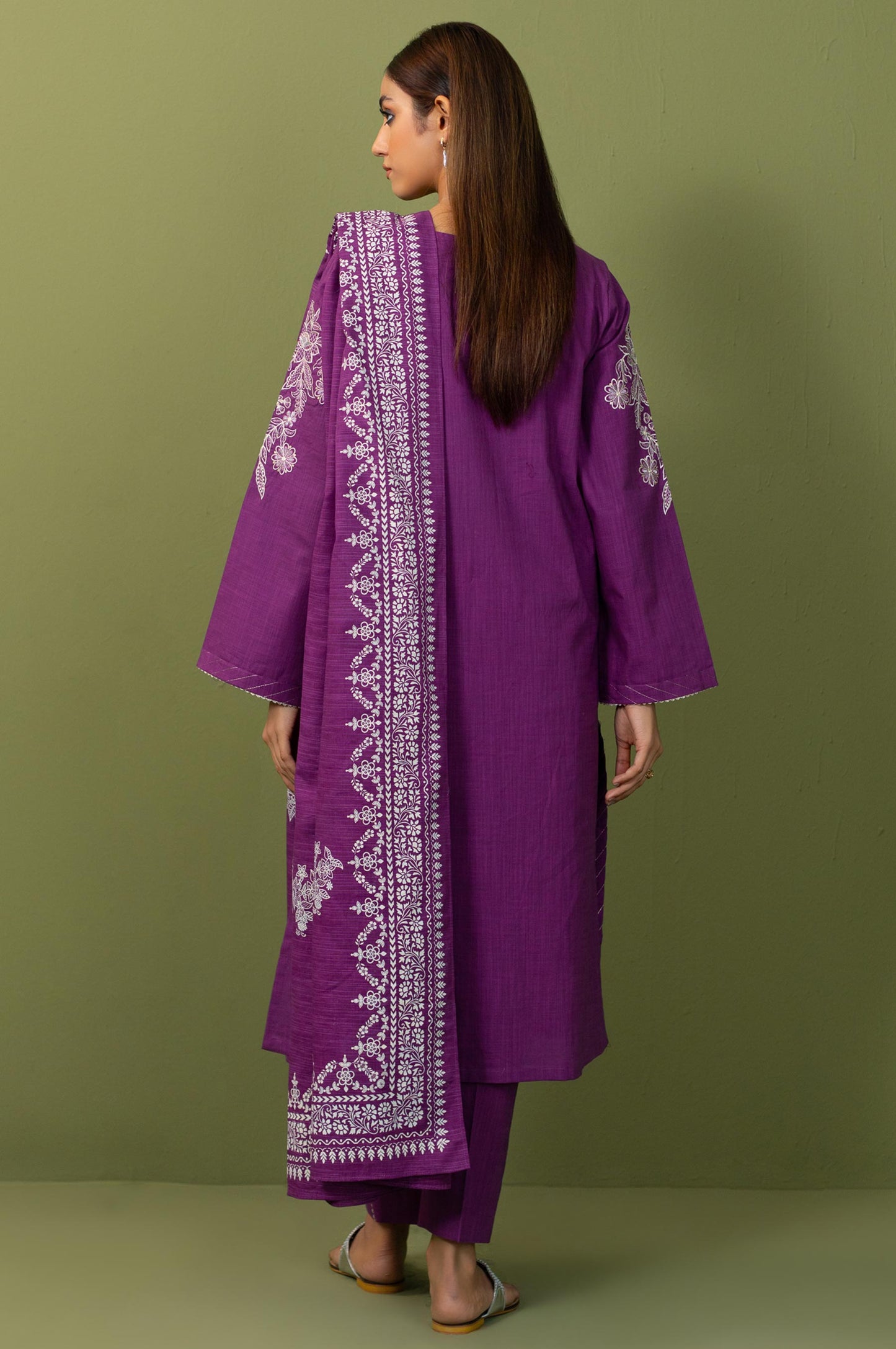 Unstitched 3 Piece Embroidered Front-Back Slub Suit